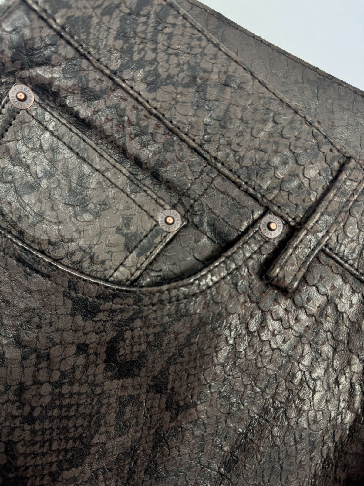 LIZARD PRINT SHORTS