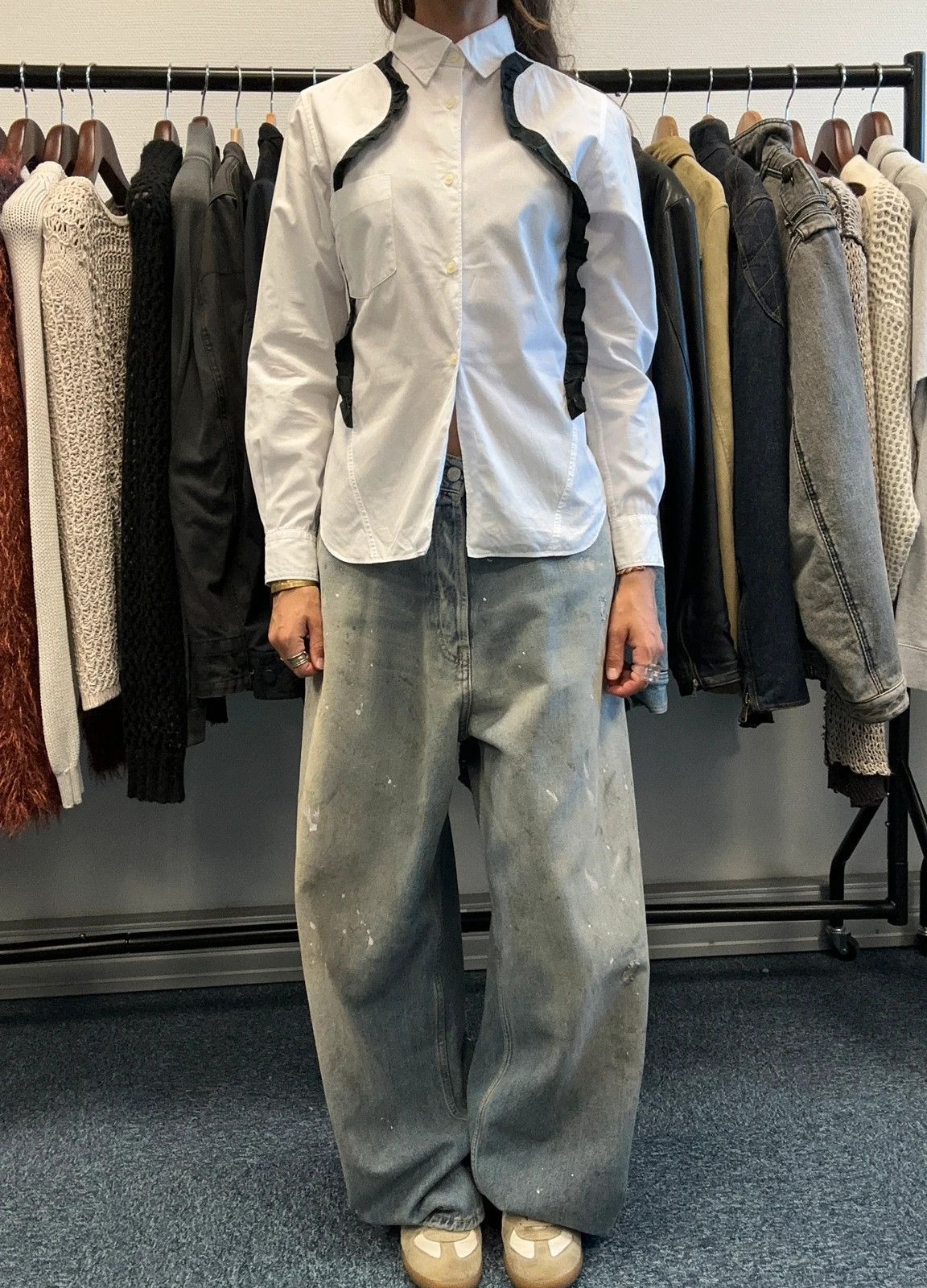 Comme des Garcons Comme Des Garçons Black AD2010 White & Black Straps Shirt Size XS / US 0-2 / IT 36-38 - 1 Thumbnail