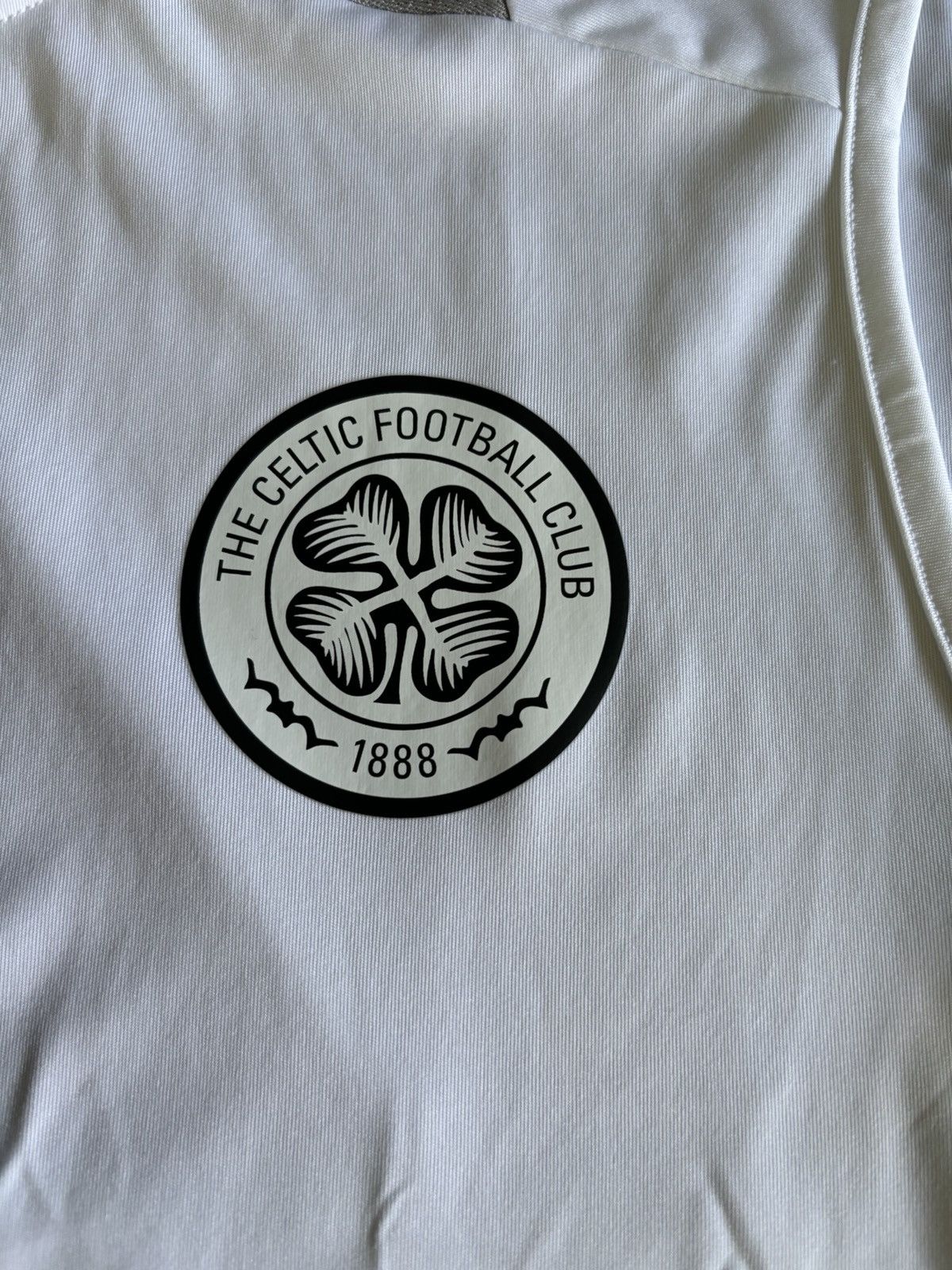 Adidas Celtic FC 2024/25 Sleeveless Training Top Size US L / EU 52-54 / 3 - 2 Thumbnail