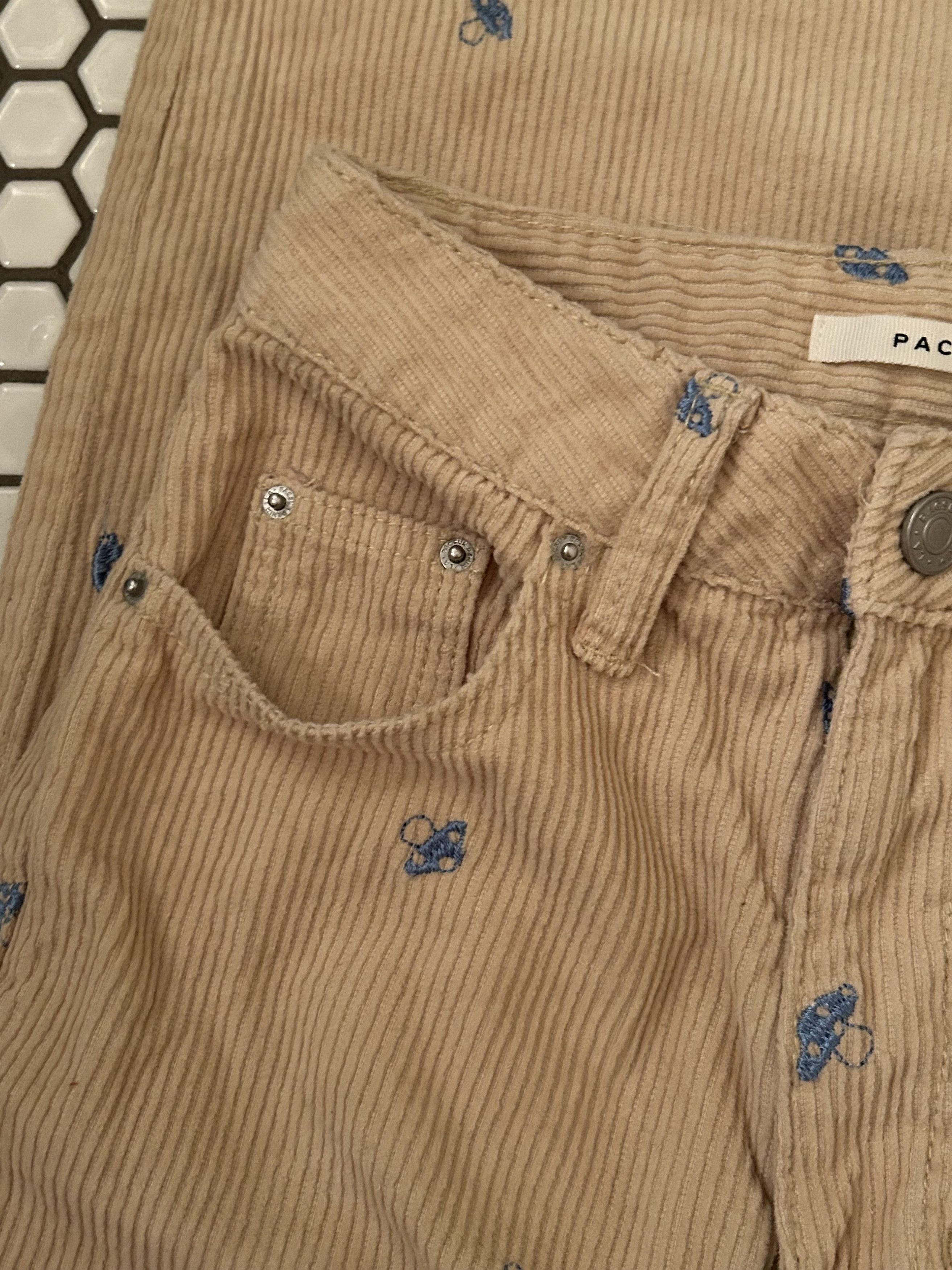 Pacsun Pacsun Boyfriend Embroidered Mushroom Jeans Size 24" / US 00 / IT 34 - 5 Thumbnail