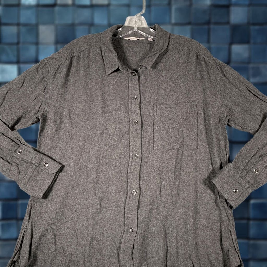 Athleta Athleta Shirt Womens Medium Gray Tunic Top Long Sleeve Jersey Button Front Size M / US 6-8 / IT 42-44 - 1 Thumbnail