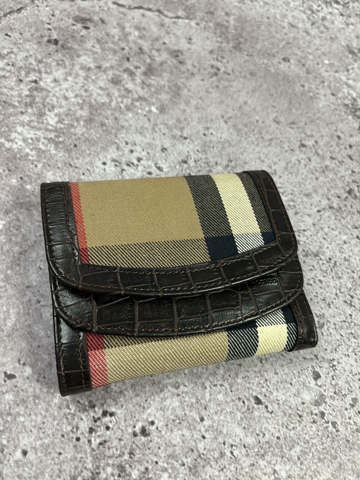 Burberry Nova Check Trifold Wallet Brown Croc Embossed Leather Size ONE SIZE - 2 Thumbnail