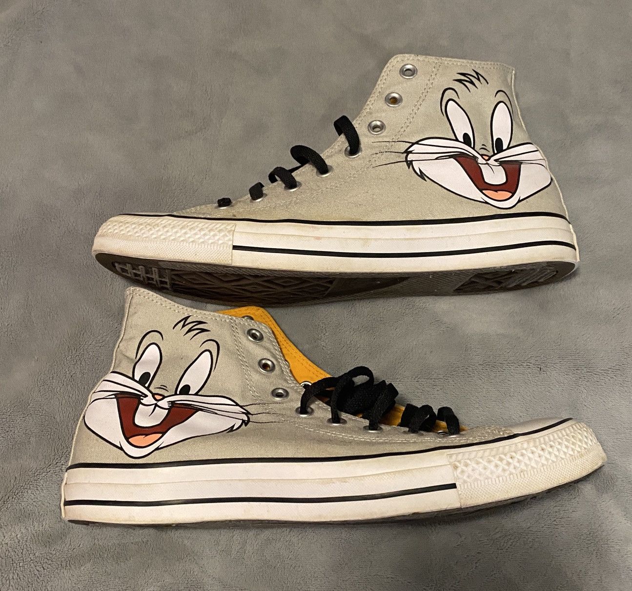 Converse *RARE* Looney Tunes x Chuck Taylor All Star Hi 'Bugs Bunny' Size US 11 / EU 44 - 1 Thumbnail