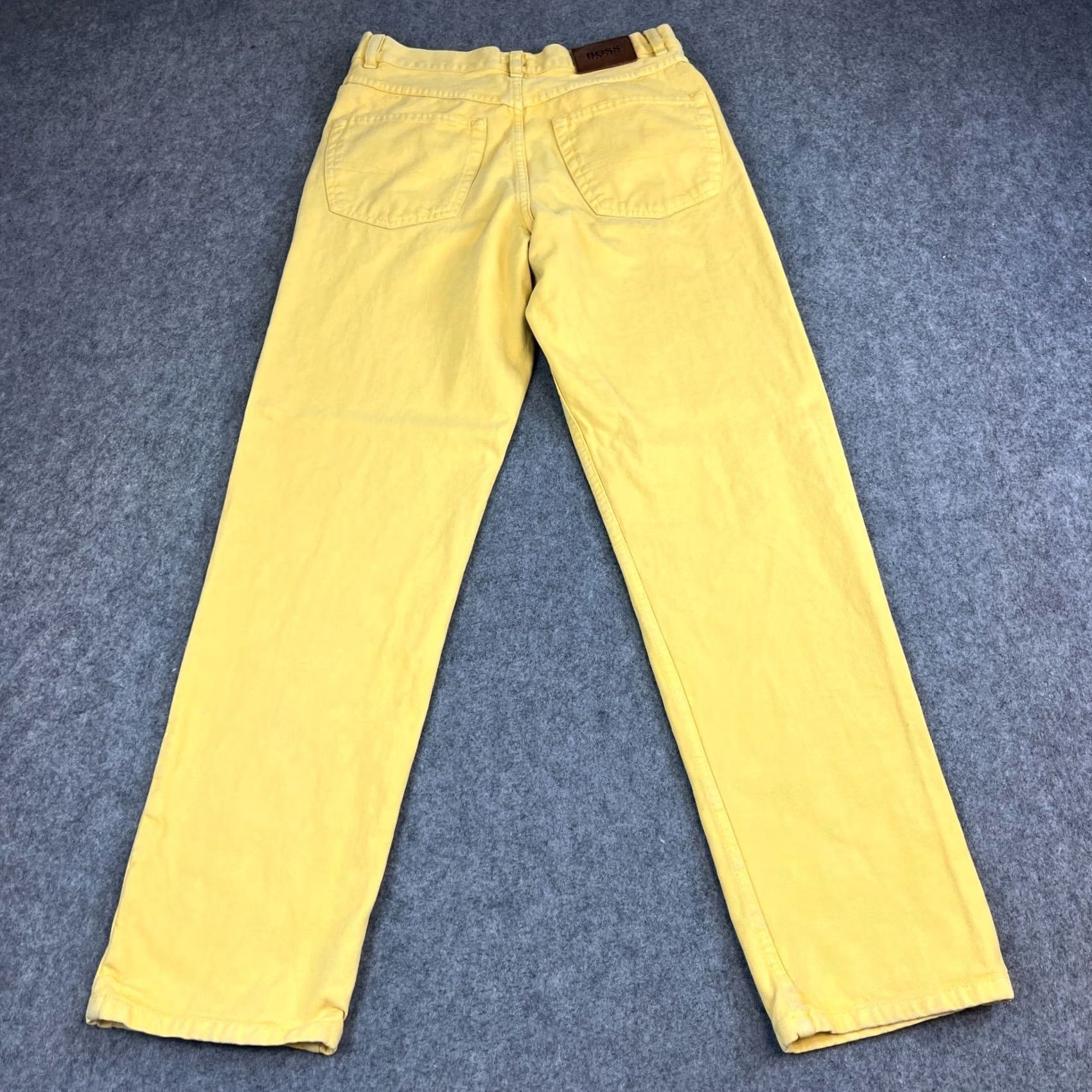 Hugo Boss VINTAGE Hugo Boss Jeans Straight 30 34 Yellow 100% Cotton Denim 5-Pocket Mens Jeans Size US 30 / EU 46 - 2 Thumbnail