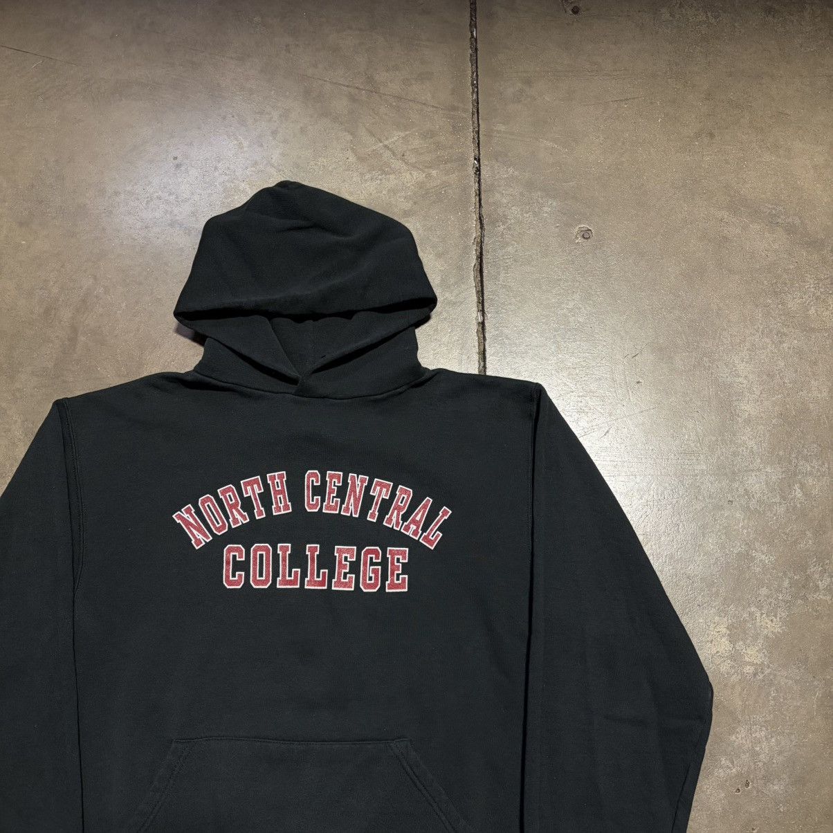 Russell Athletic Vintage Russell Athletic Hoodie Sweatshirt Faded Black Boxy Size US S / EU 44-46 / 1 - 3 Thumbnail