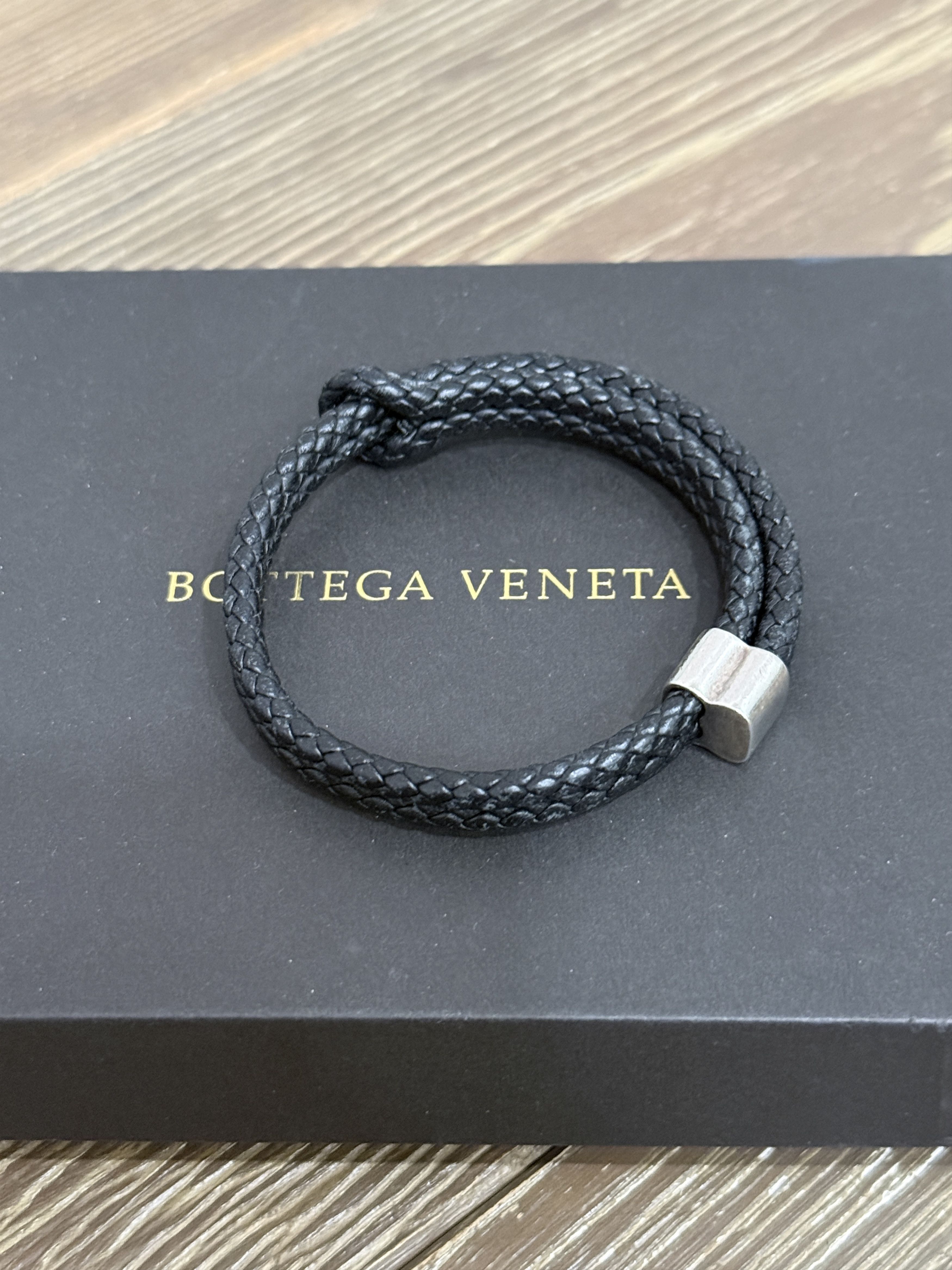 Bottega Veneta Leather Woven Silver Buckle Bracelet Size ONE SIZE - 1 Thumbnail
