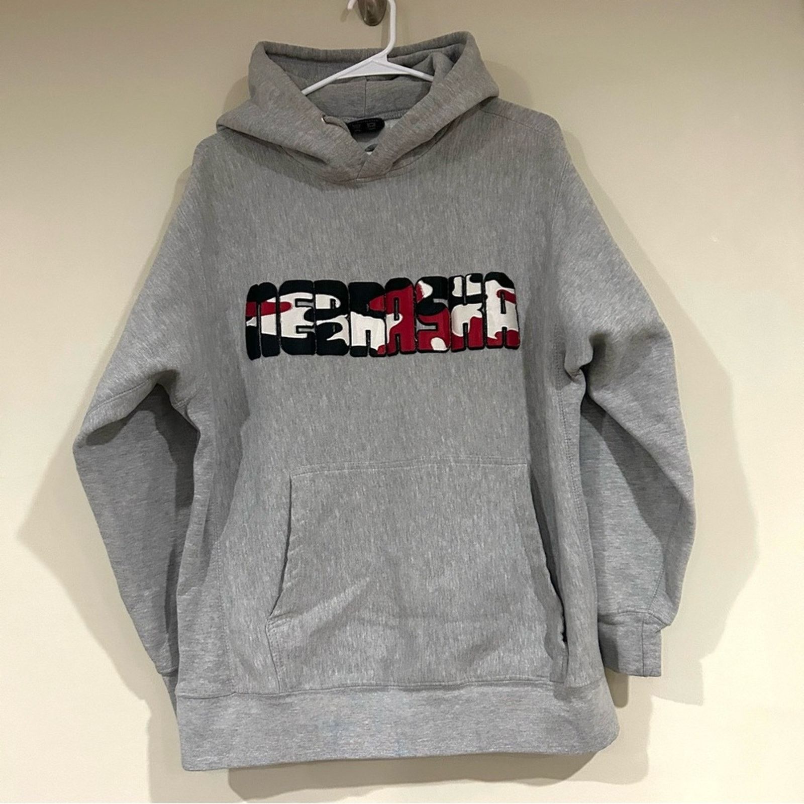 Other Vintage Nebraska Cornhuskers Hoodie Size US M / EU 48-50 / 2 - 1 Thumbnail
