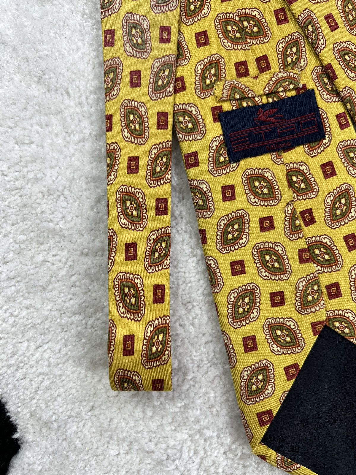 Etro Vintage Etro Italy Silk Geometric Gold Luxury Tie Size ONE SIZE - 8 Thumbnail