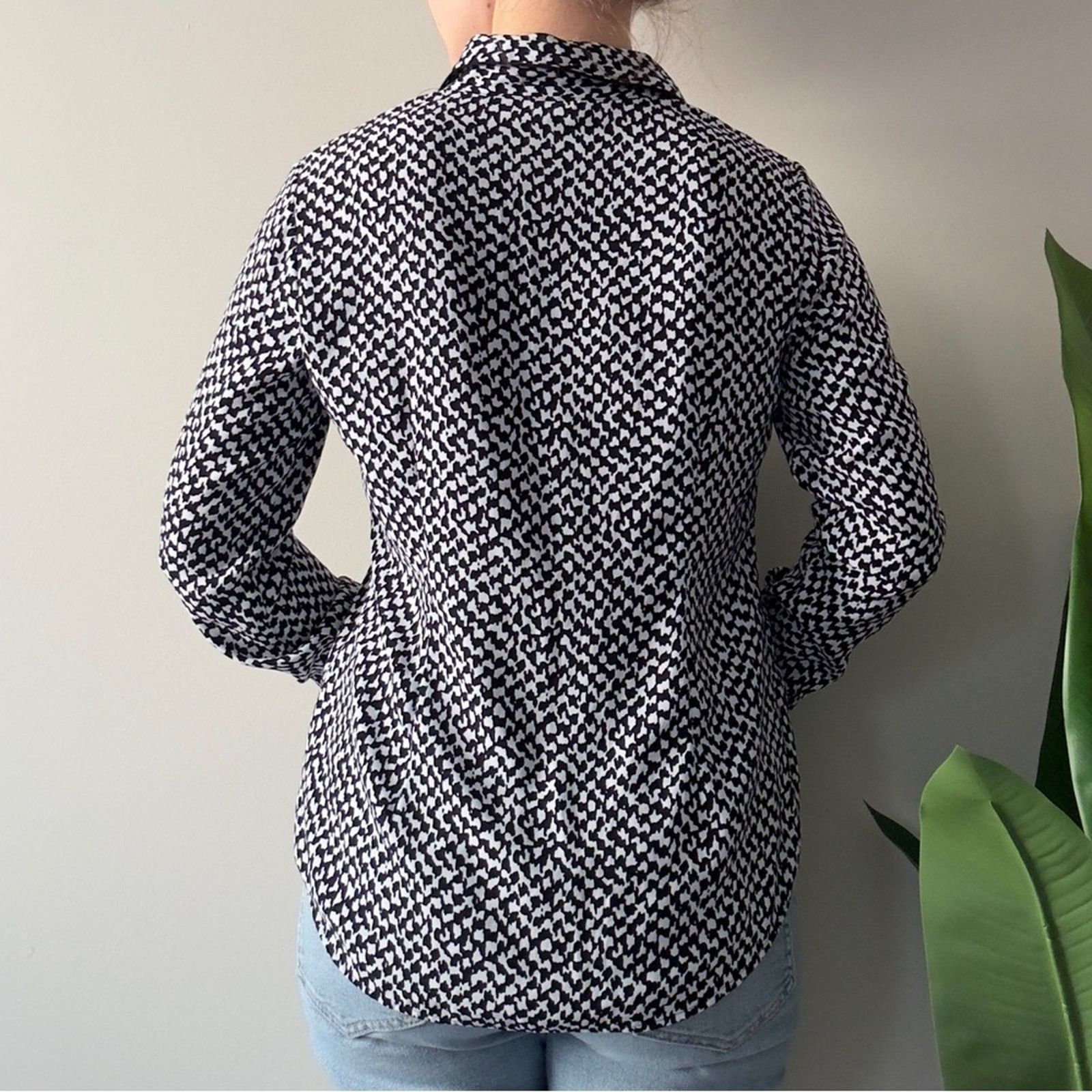 Theory Theory Long Sleeve Button Down Stylish Black and White Top M Size M / US 6-8 / IT 42-44 - 2 Thumbnail