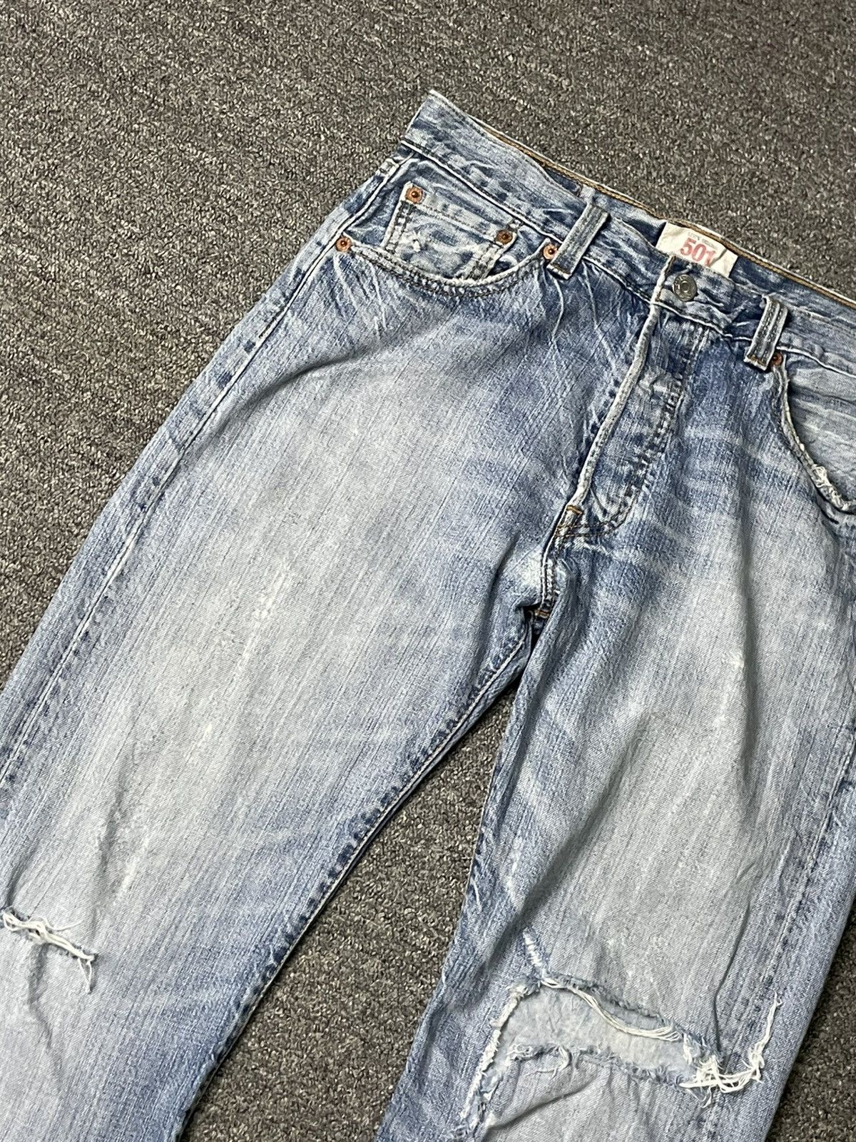 Levi's × Vintage Vintage Levi’s Distressed Denim Jeans (67) Size US 30 / EU 46 - 3 Thumbnail