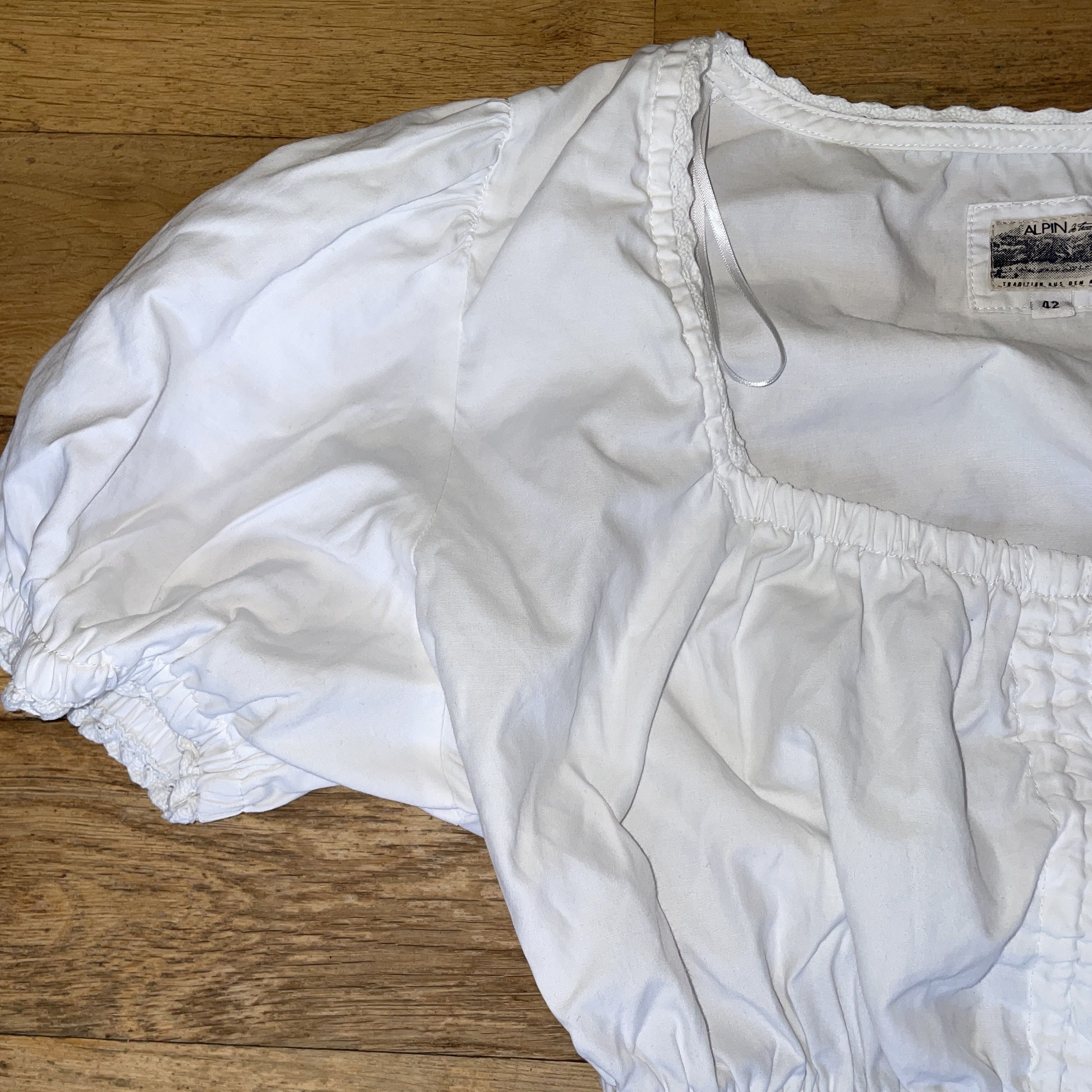 Vintage Alpin Bavarian Crop Top Blouse Vintage Retro Size 42 Size M / US 6-8 / IT 42-44 - 3 Thumbnail