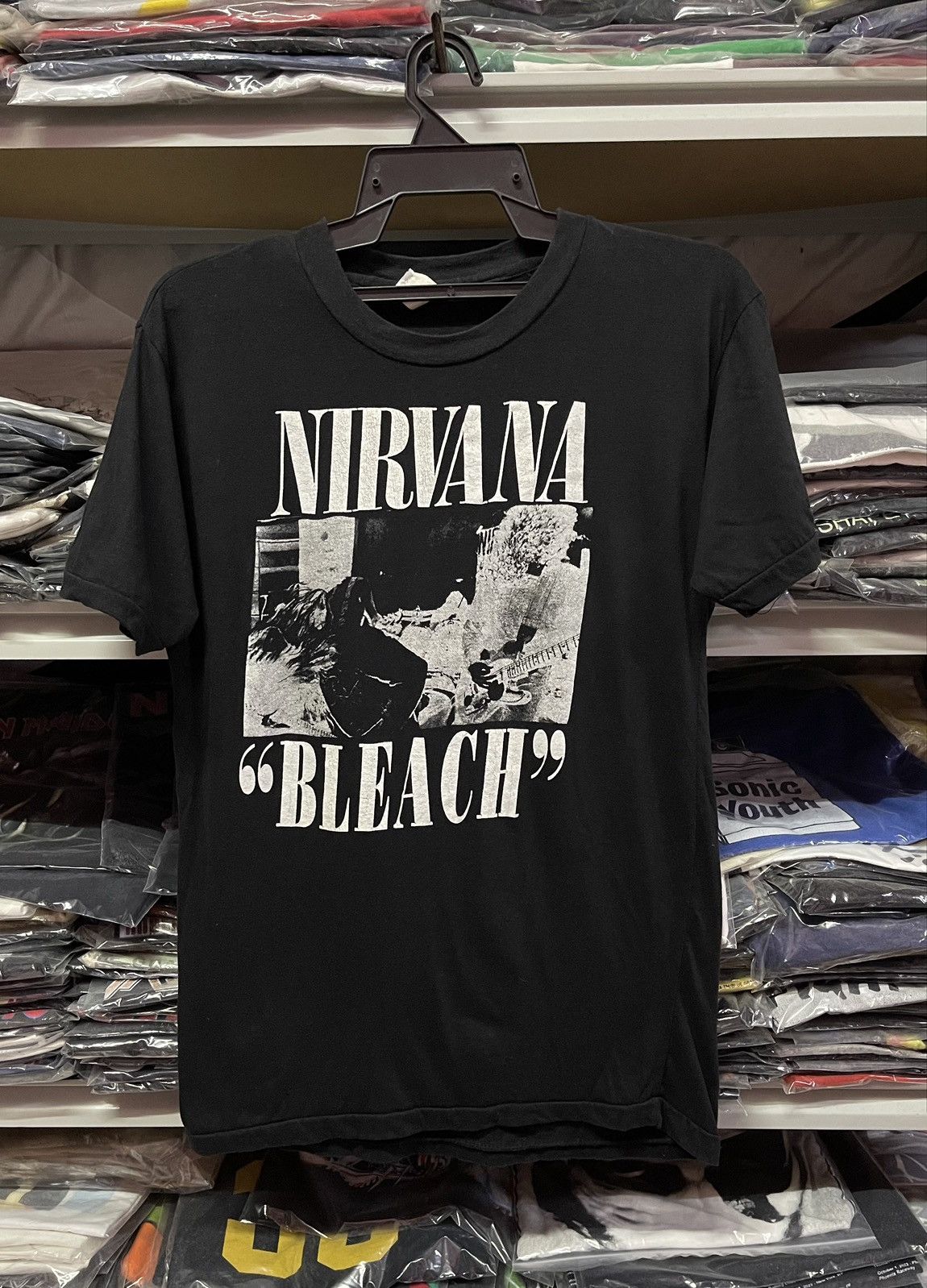 Band Tees Vintage Nirvana " Bleach "🔥🔥🔥 Size US S / EU 44-46 / 1 - 1 Thumbnail