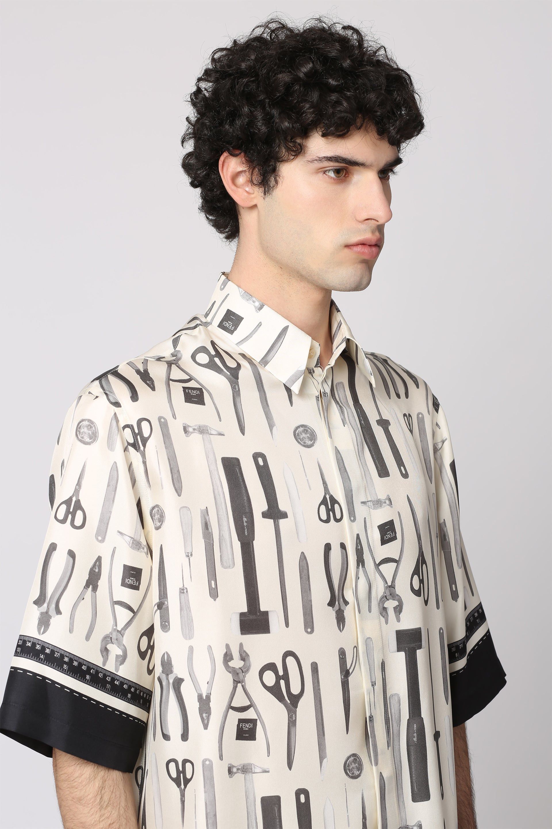 Fendi Camicia Seta n. 40 Size Size US XXS / EU 40 - 2 Thumbnail
