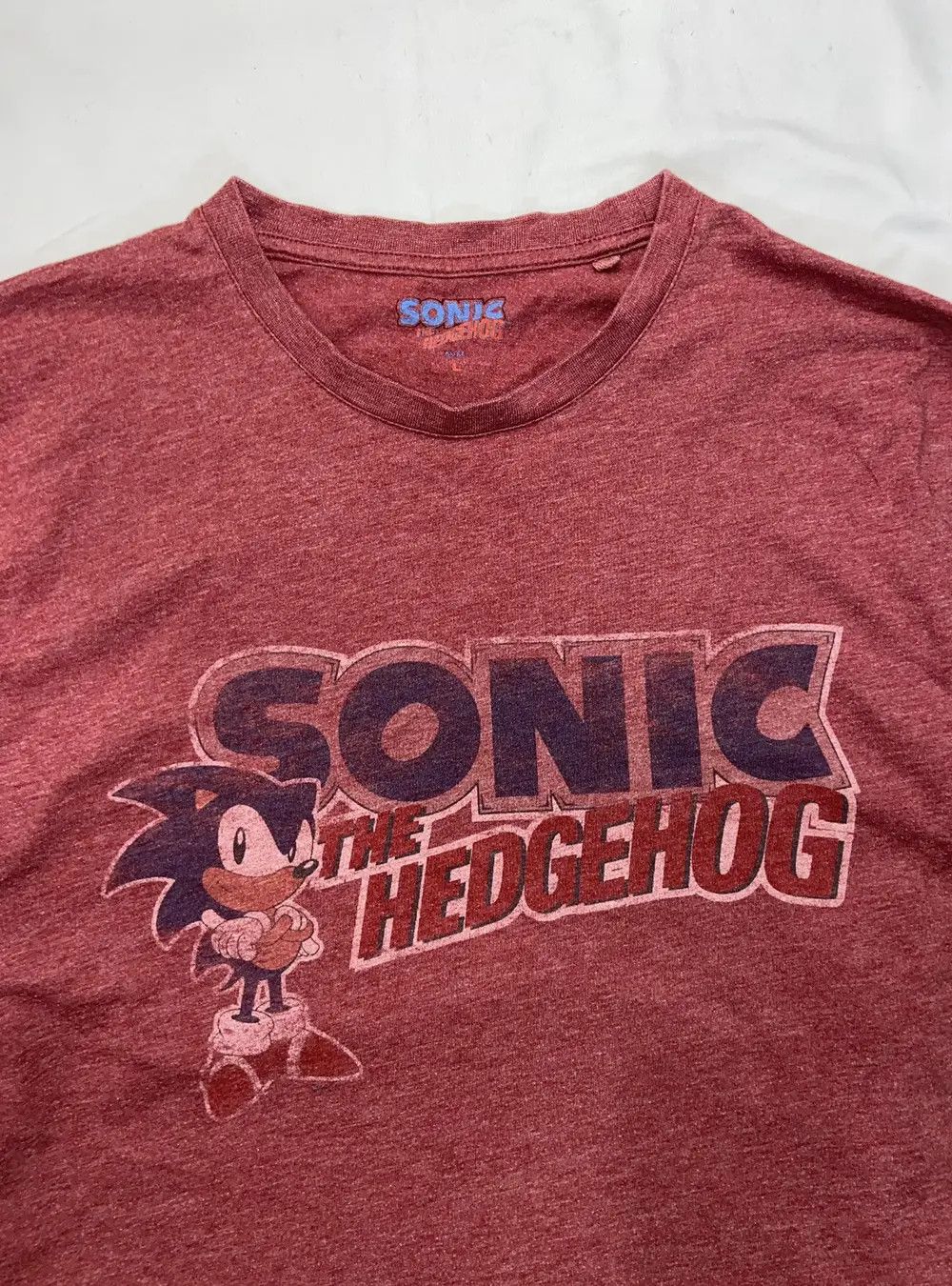 Anime VINTAGE SONIC THE HEDGEHOG Y2K T SHIRT VIDEO GAME TEE SEGA Size US L / EU 52-54 / 3 - 8 Thumbnail