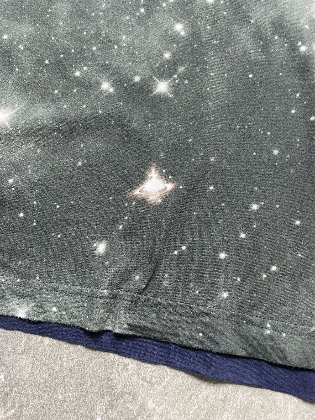Vivienne Westwood 💫🪐 RARE Vivienne Westwood Galaxy T Shirt Luxury Size US L / EU 52-54 / 3 - 3 Thumbnail