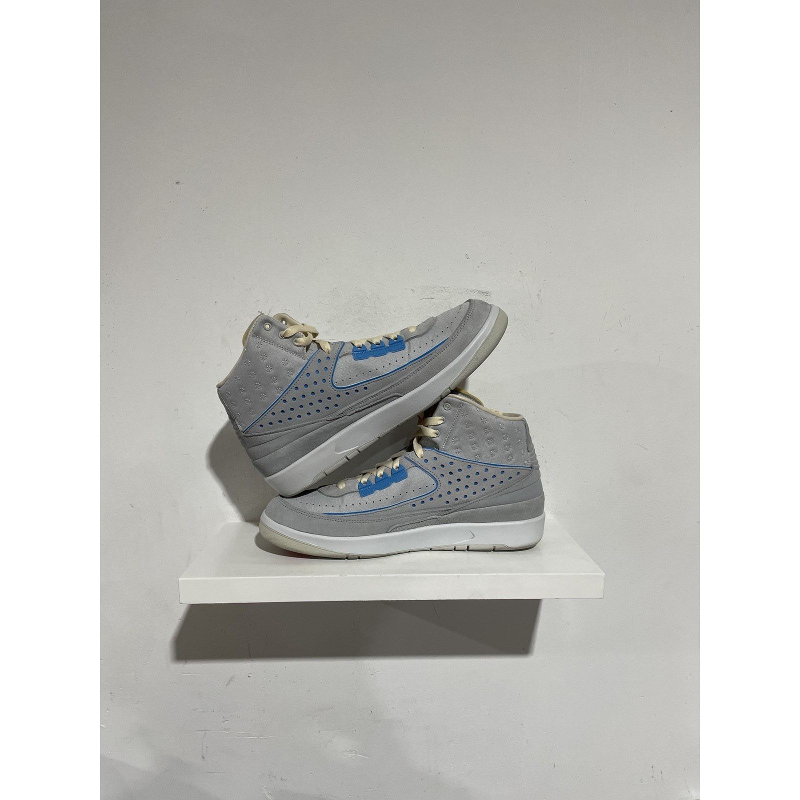 Jordan Brand JORDAN 2 RETRO UNION GREY FOG SIZE 10.5 PREOWNED Size US 10.5 / EU 43-44 - 2 Thumbnail