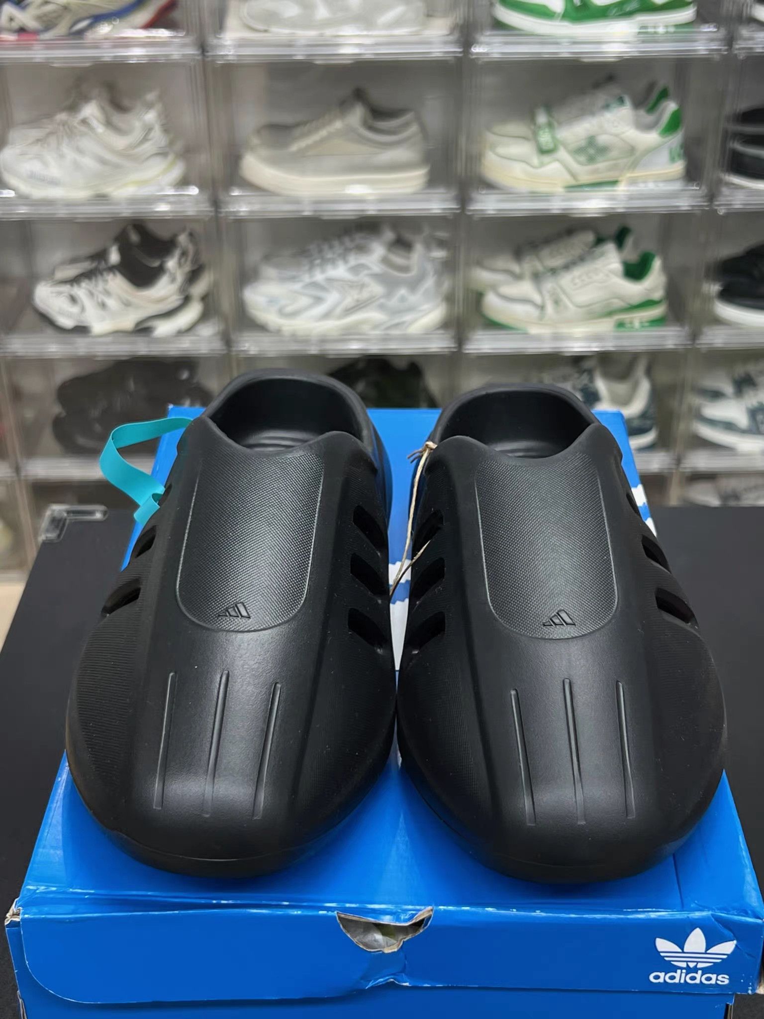 Adidas Adidas AdiFOM Mule Slides K15 Size US 9 / EU 42 - 2 Thumbnail