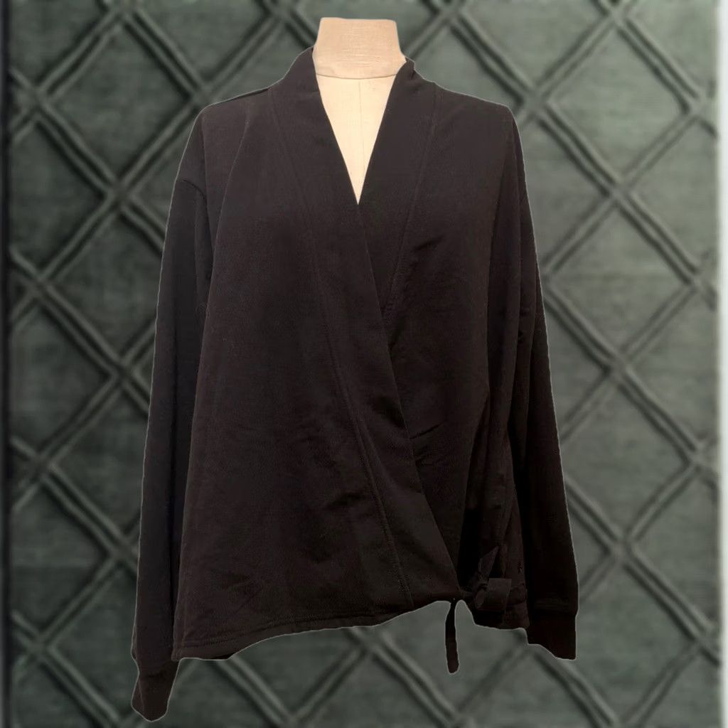 Athleta Athleta Shirt Ladies L Black Wrap L/S Top with ties stretch 1798 Size L / US 10 / IT 46 - 1 Thumbnail