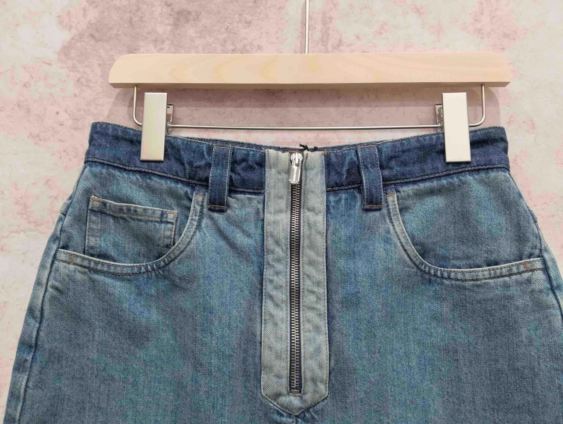 Miu Miu MIUMIU Denim Mini Skirt 42 Size 28" / US 6 / IT 42 - 6 Thumbnail