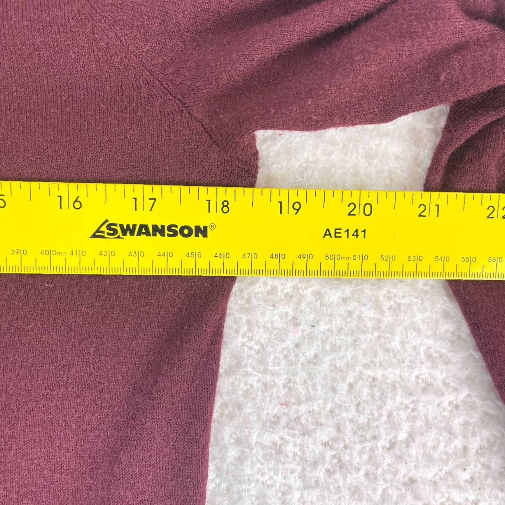White House Black Market White House Black Market Shirt Womens XL Maroon Cold Shoulder Long Sleeve Crew Neck Blouse Size XL / US 12-14 / IT 48-50 - 6 Thumbnail