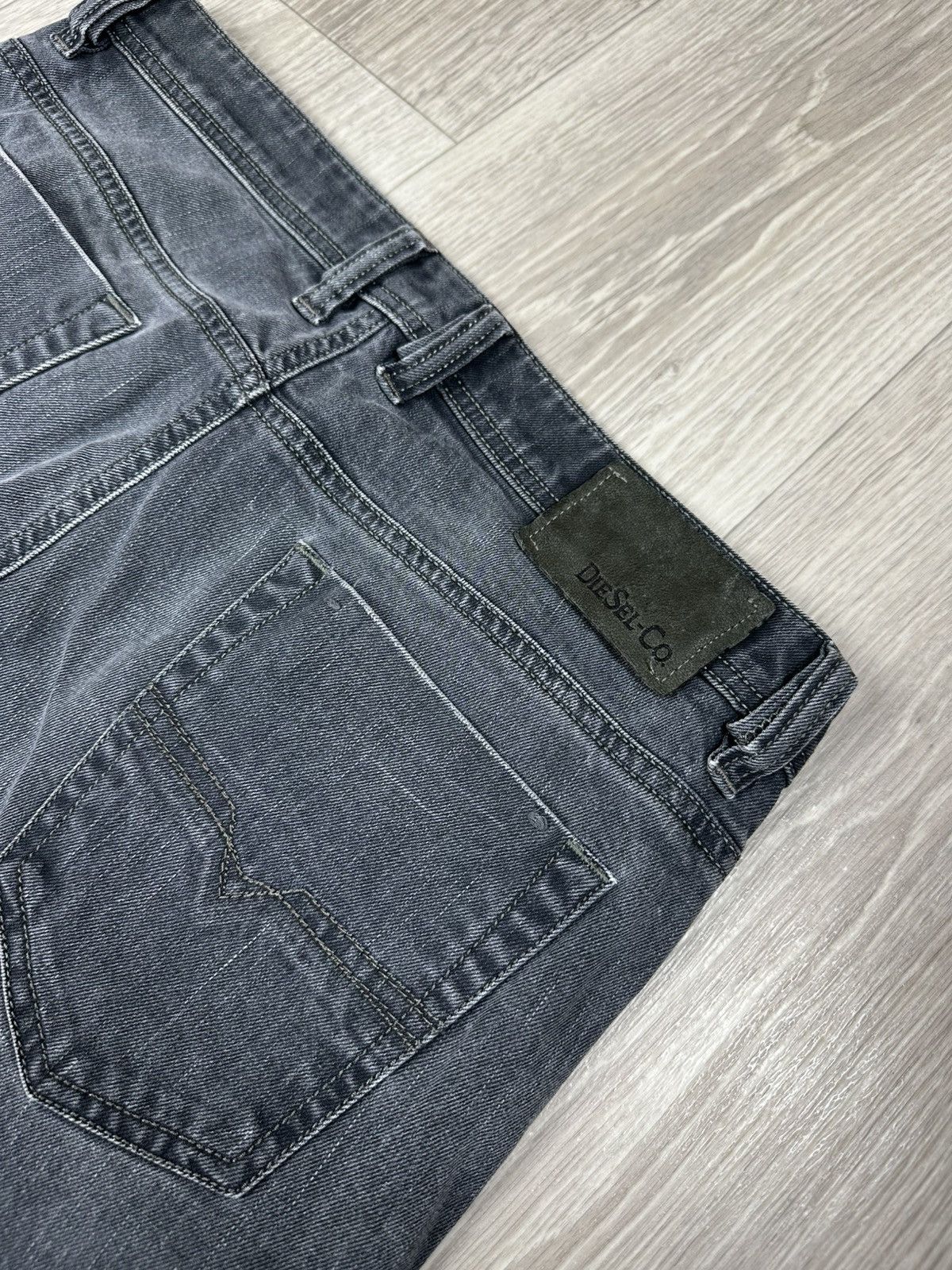 Diesel Vintage Diesel Denim Gray Jeans Size 33 Size US 33 - 6 Thumbnail