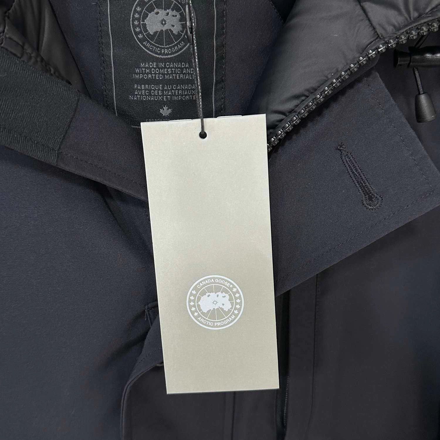 Canada Goose Canada Goose Chateau mid puffer coat M new with tags Size M / US 6-8 / IT 42-44 - 6 Thumbnail