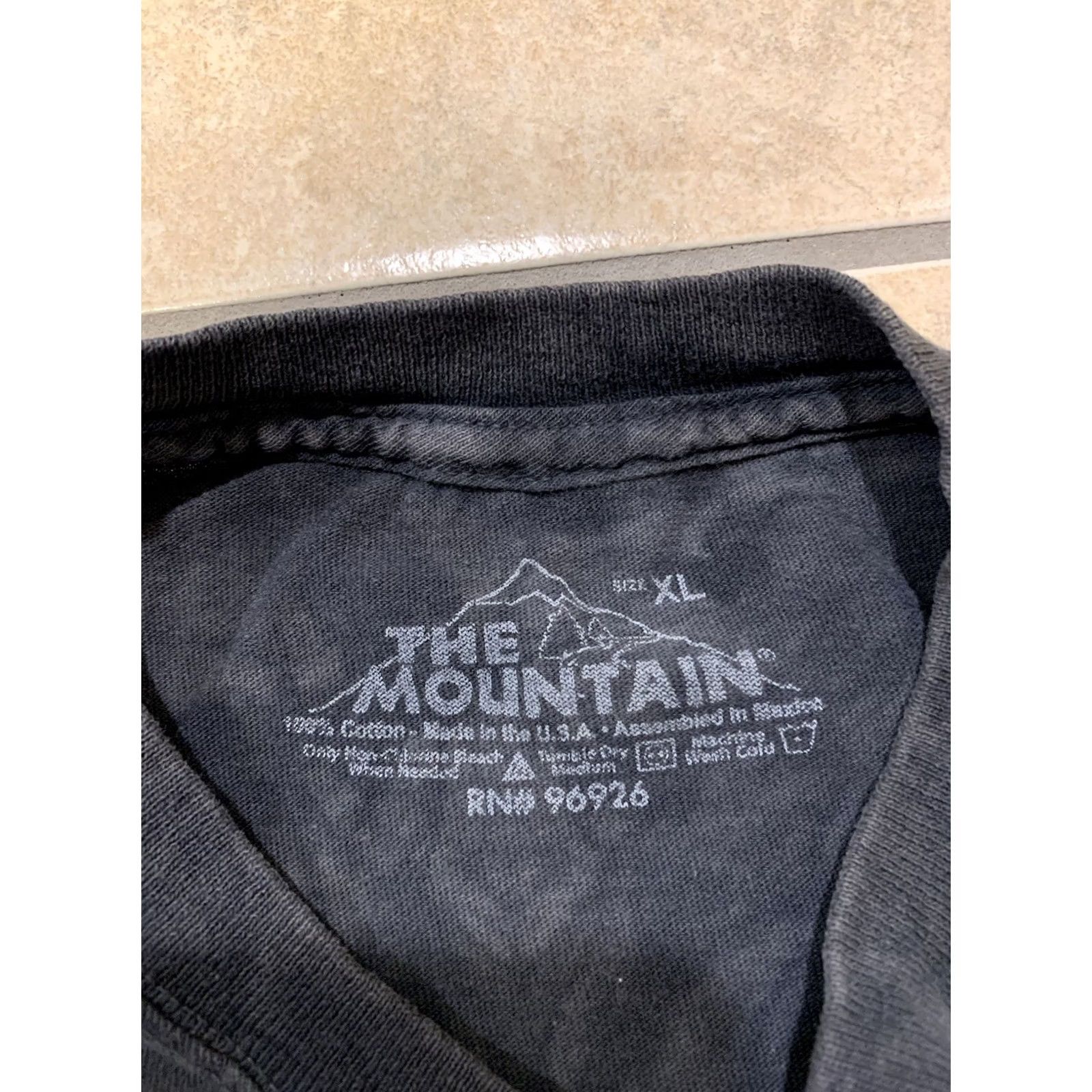 The Mountain The Mountain Wolf Pack Gray Tie Dye Short Sleeve Crew Neck T-Shirt Gray Adult XL Size US XL / EU 56 / 4 - 4 Thumbnail
