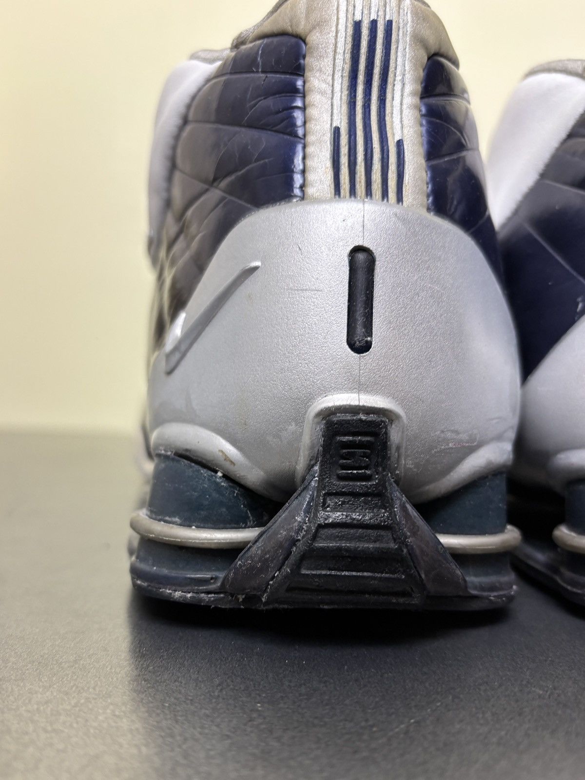 Nike × Vintage OG 2001 Nike Shox BB4 Vintage Nike Vince Carter Basketball Size US 10.5 / EU 43-44 - 15 Thumbnail