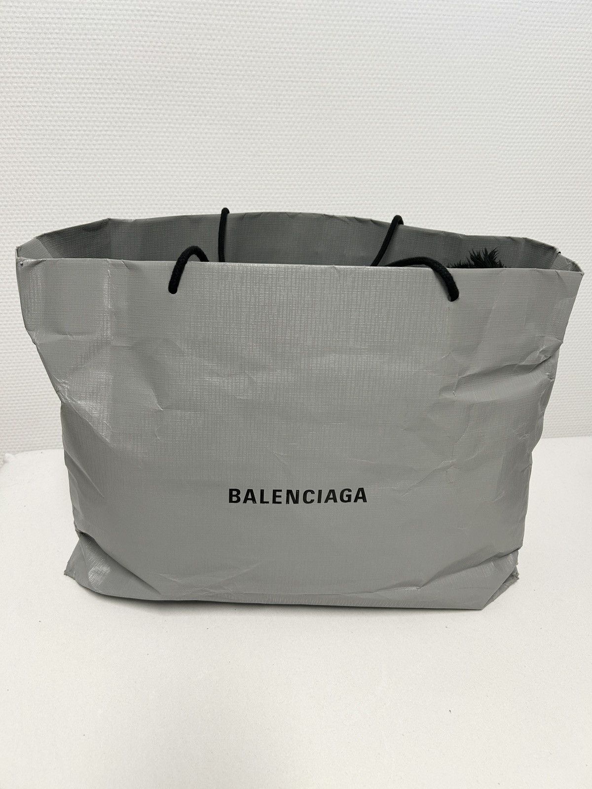 Balenciaga 2023 Mud Show Hooded Faux Fur Scarf Size ONE SIZE - 3 Thumbnail
