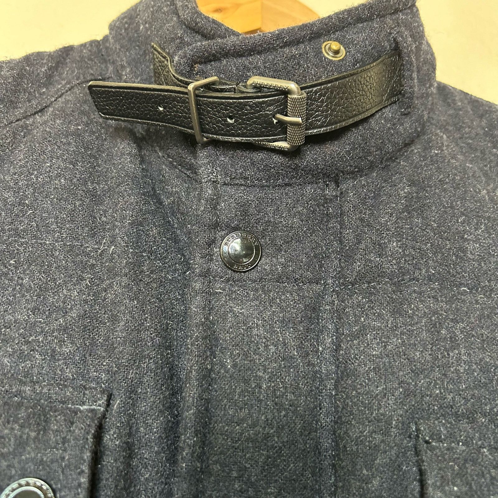 Burberry Burberry Brit Jacket Coat Wool Down Navy Puffer Size L Size US L / EU 52-54 / 3 - 5 Thumbnail