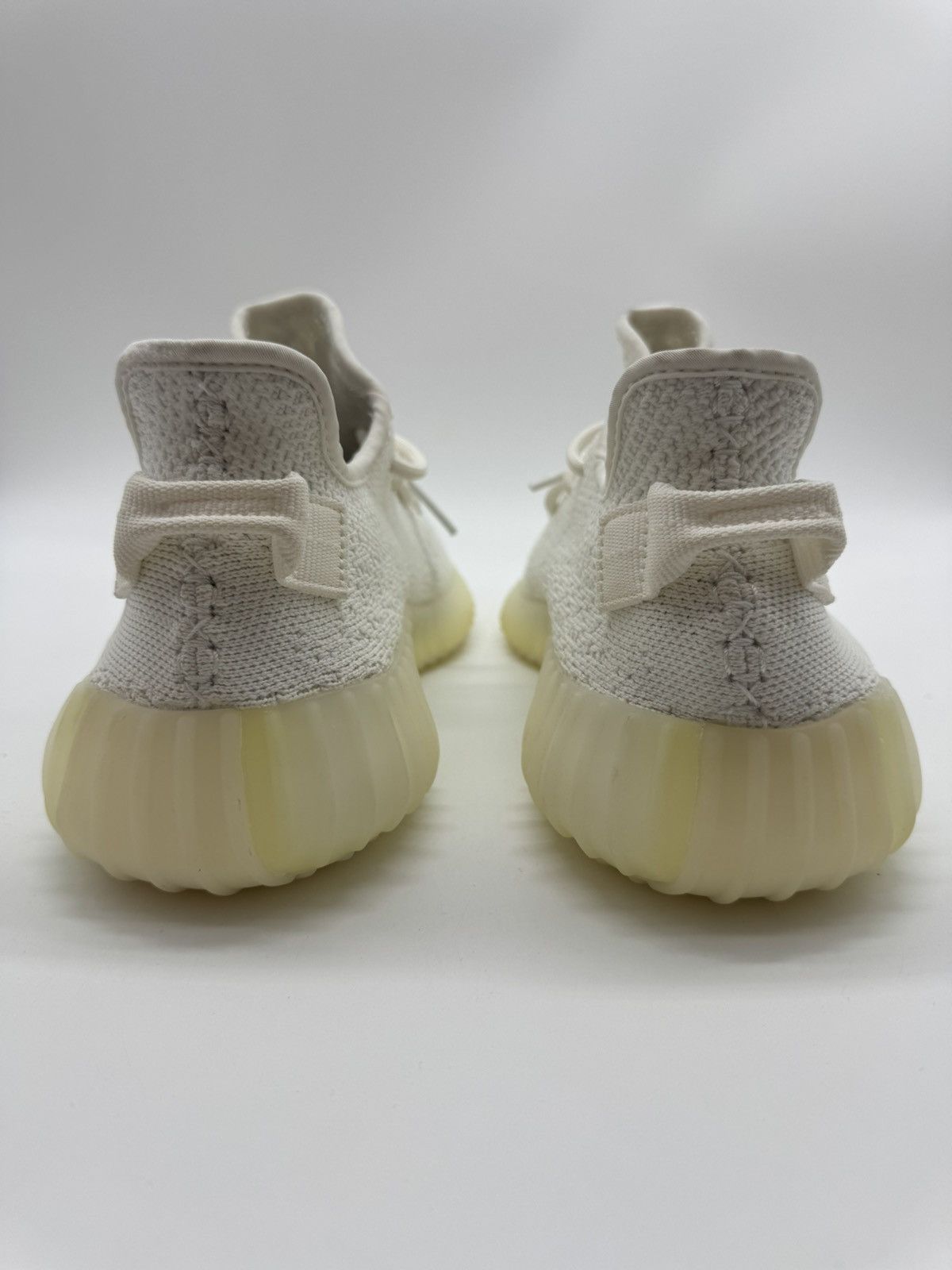Adidas × Yeezy Adidas Yeezy Boost 350 V2 Low Cream Triple White Size 7.5 Size US 7.5 / EU 40-41 - 5 Thumbnail