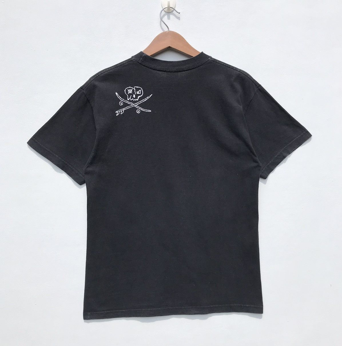 Vintage Vintage Denice Skatebord Shirt Dinece Skate SunFaded Size US S / EU 44-46 / 1 - 2 Thumbnail