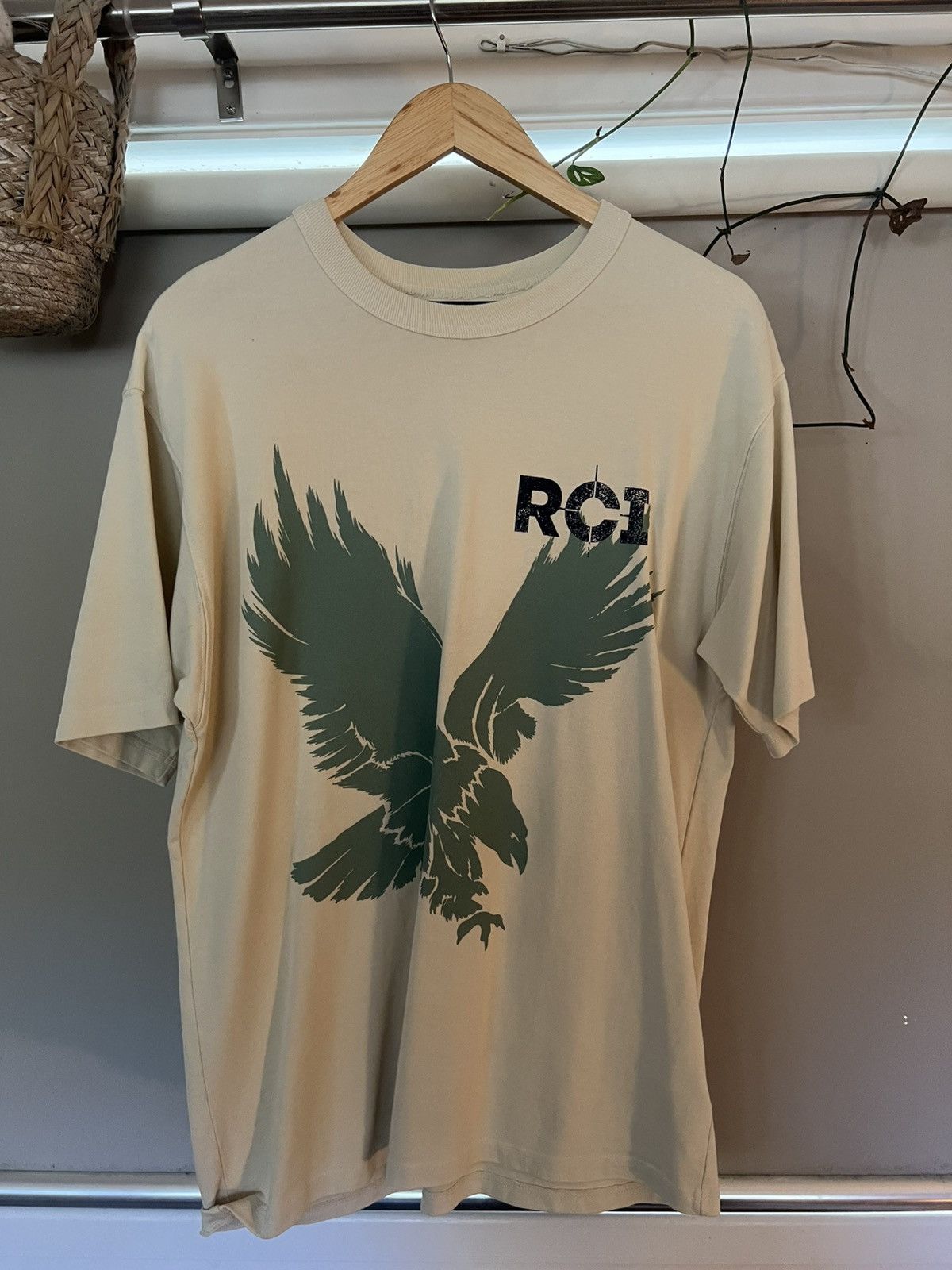 Reese Cooper Reese Cooper Off-White Eagle Tee Size US L / EU 52-54 / 3 - 1 Thumbnail
