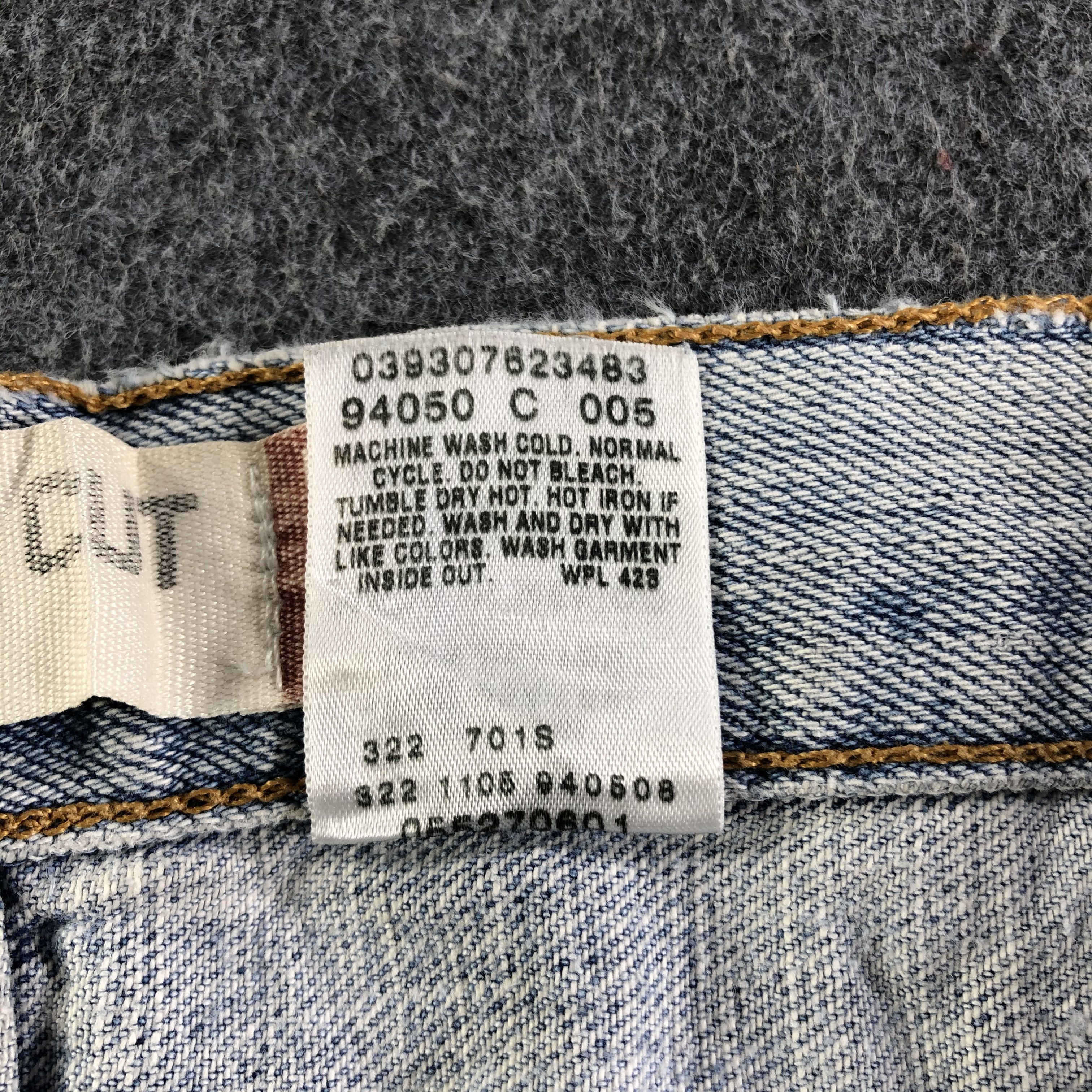Levi's Vintage Light Wash Levis 527 Jeans-J3053 Size US 32 / EU 48 - 14 Thumbnail