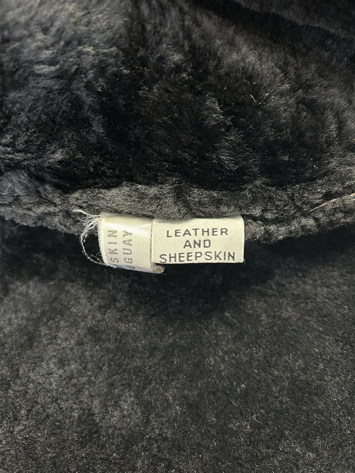 Handmade REAL SHEEPSKIN MADE IN URUGUAY WINTER JACKET Size ONE SIZE - 6 Thumbnail
