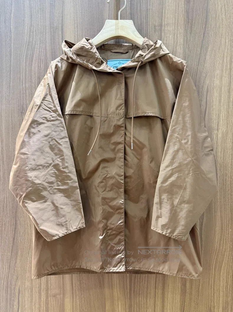 Prada Prada Caramel-coloured hooded jacket Size US S / EU 44-46 / 1 - 1 Thumbnail