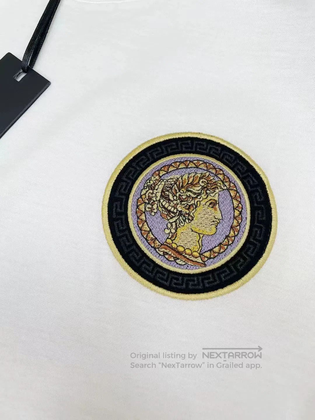 Versace VERSACE Embroidered Cotton Short Sleeve T-shirt. Size US XS / EU 42 / 0 - 3 Thumbnail