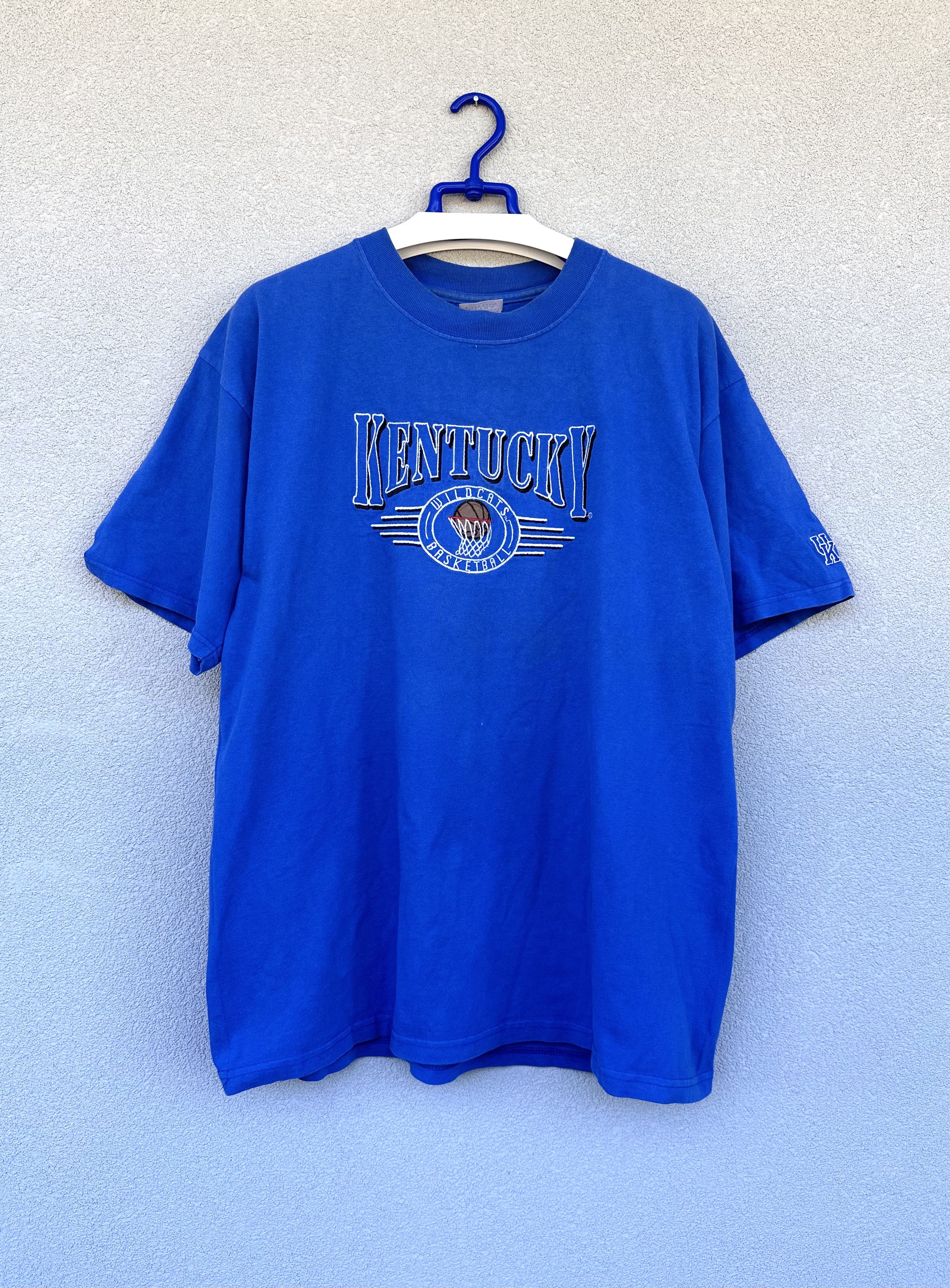 Vintage Vintage Kentucky Wildcats Basketball Usa tee Size US XL / EU 56 / 4 - 8 Thumbnail