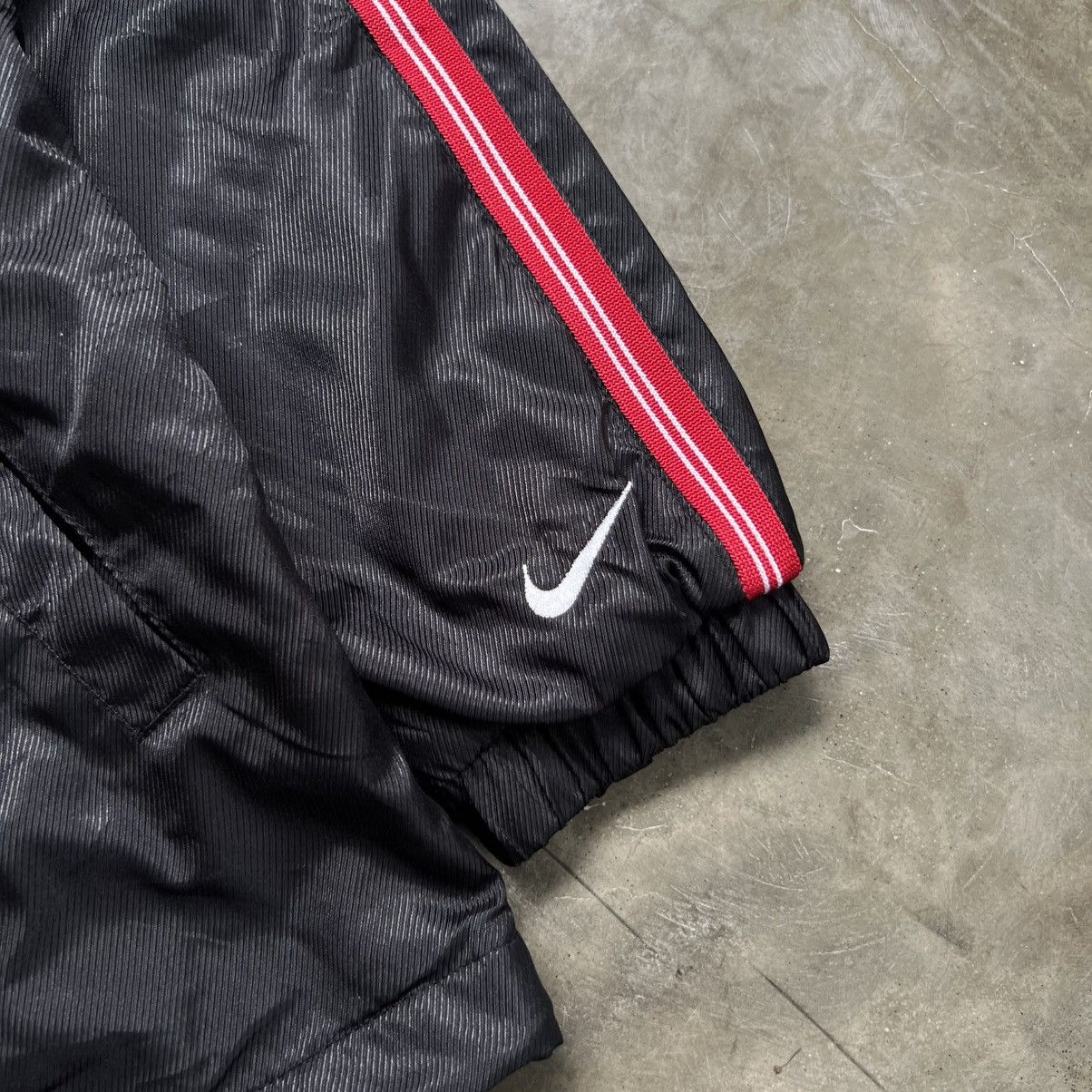 Nike 2000s Nike Hidden Hoodie Zip Jacket Size US S / EU 44-46 / 1 - 5 Thumbnail