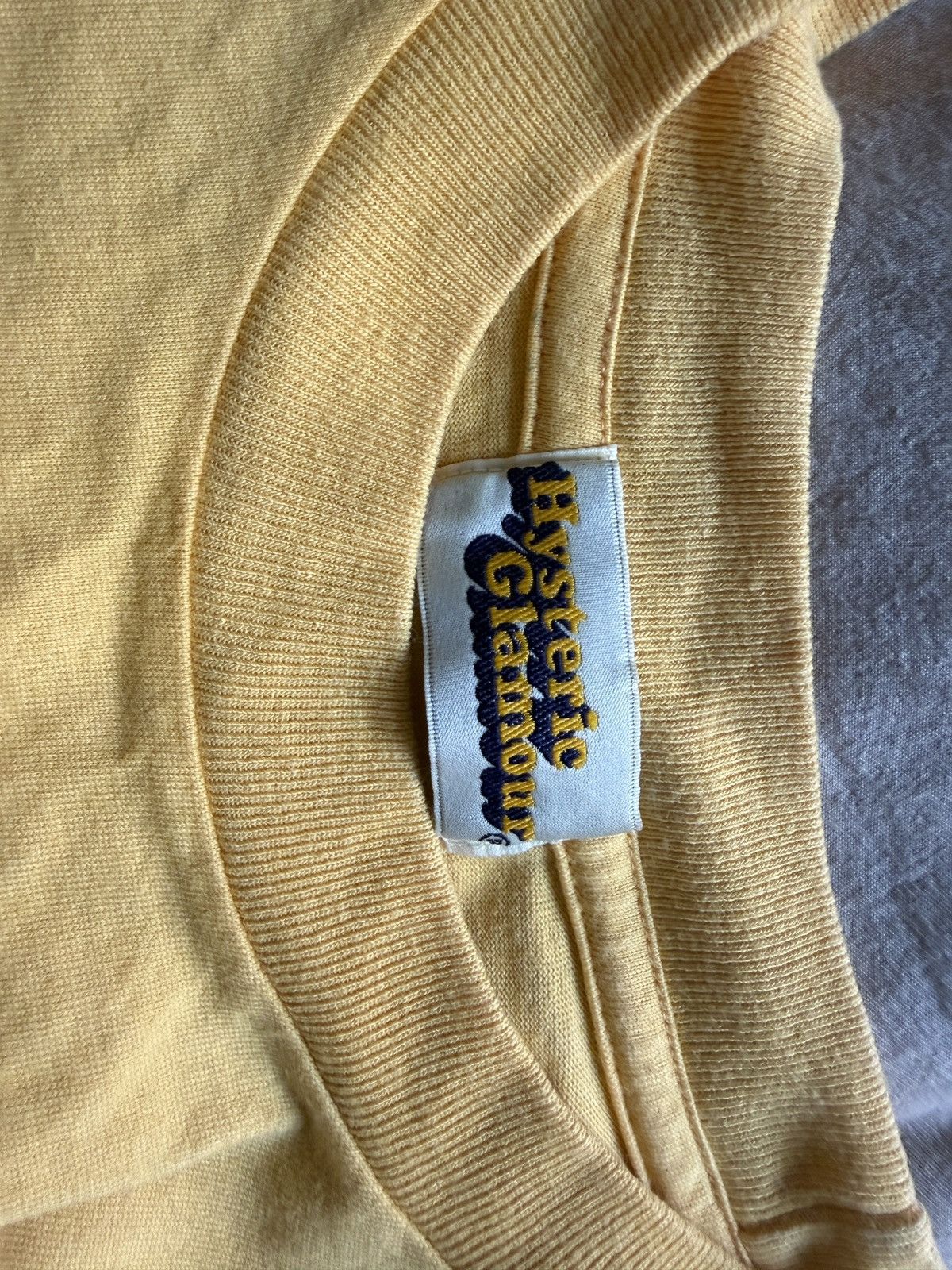 Hysteric Glamour Hysteric Glamour Vintage Logo T-Shirt (Yellow) Size US M / EU 48-50 / 2 - 3 Thumbnail