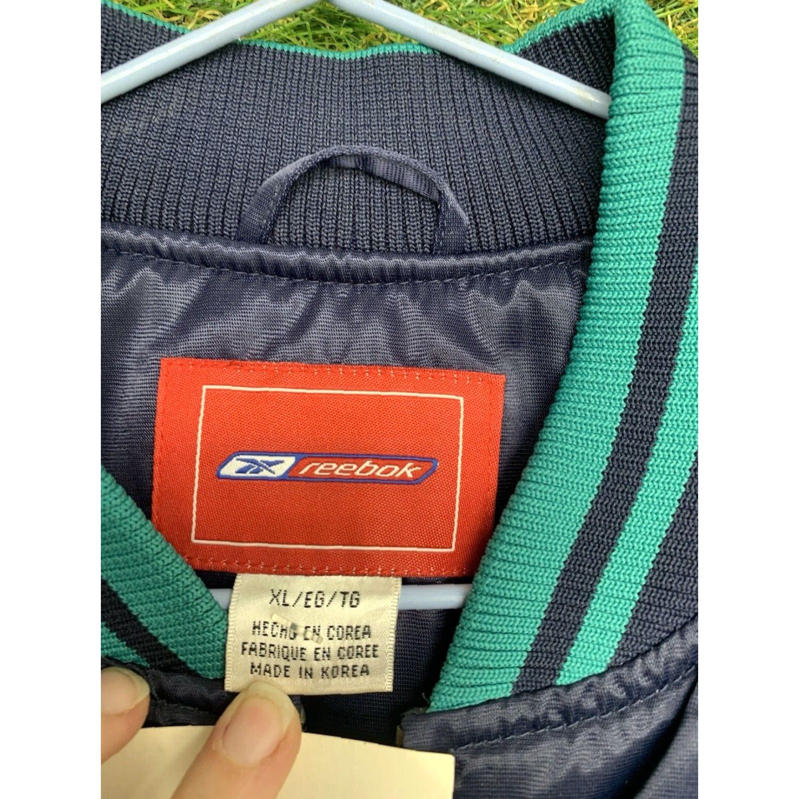 Reebok Reebok Miami Dolphins Jacket Womens XL Varsity Softshell Full Zip Sportswear Green Blackout? No, keep exact words from original only. Size XL / US 12-14 / IT 48-50 - 6 Thumbnail