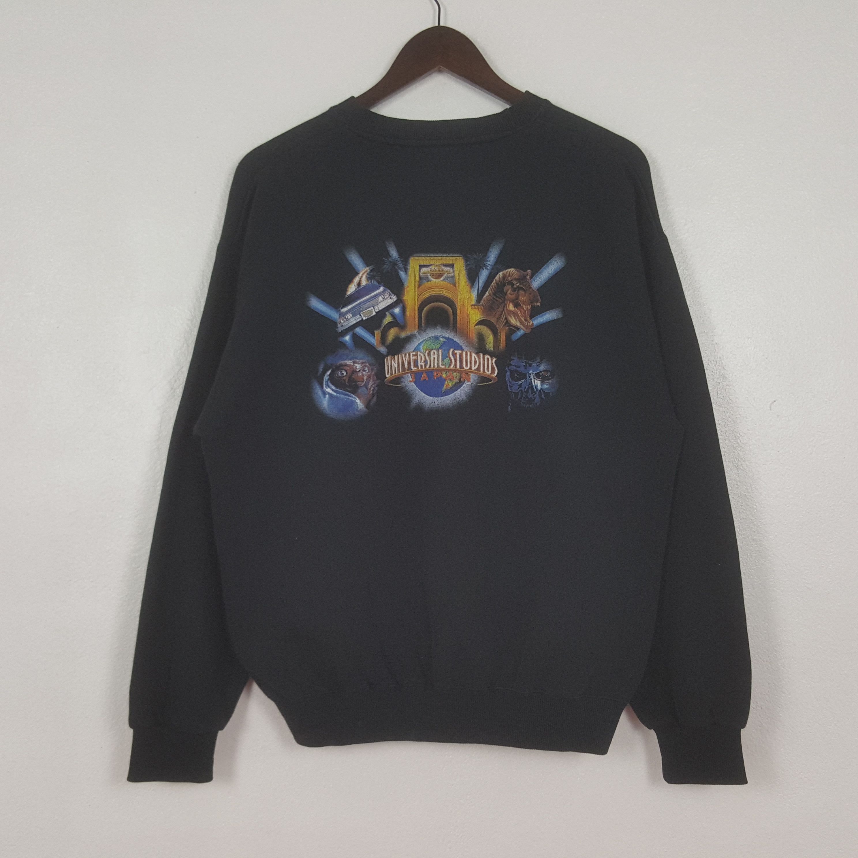 Universal Studios Vintage Universal Studio Japan Sweatshirt Size US L / EU 52-54 / 3 - 1 Thumbnail