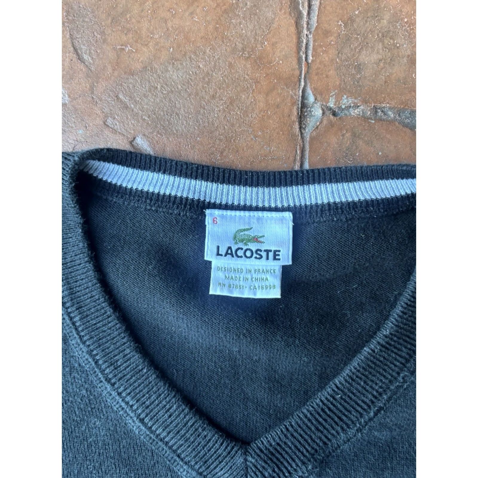 Lacoste VINTAGE Lacoste V-Neck Sweater Men’s 6 Black Pullover Knitted Pullover Logo Preppy Size US S / EU 44-46 / 1 - 3 Thumbnail