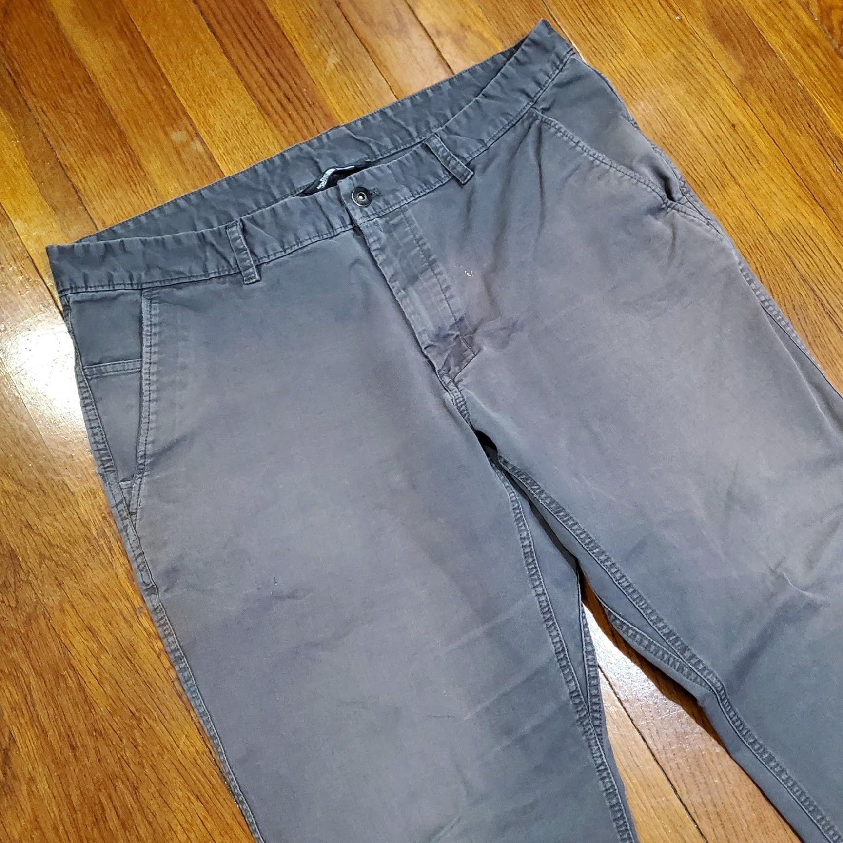 The North Face The North Face Pants Mens 40 Gray Casual Chino Outdoor Hiking Cotton Stretch Size US 40 / EU 56 - 6 Thumbnail