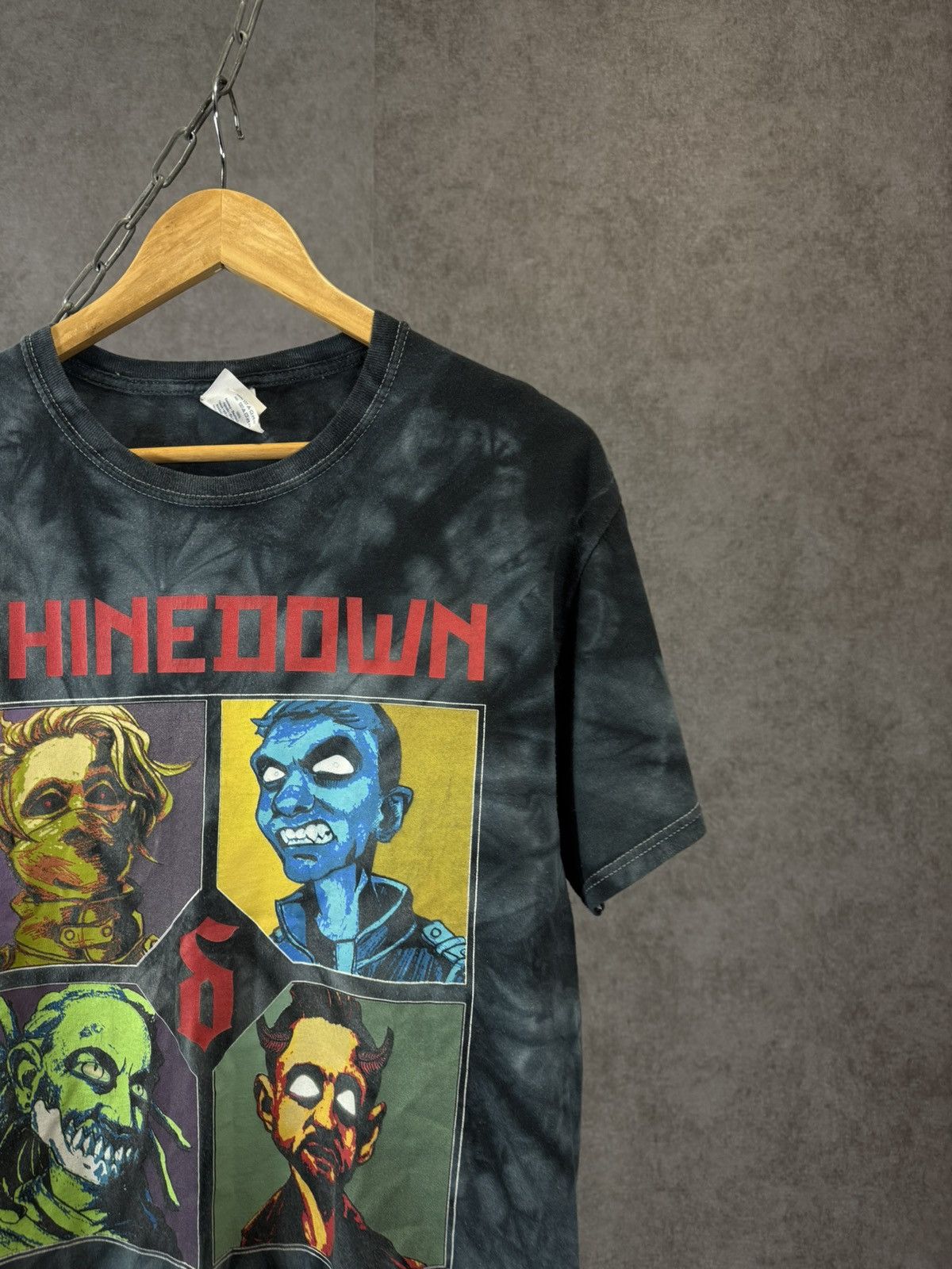 Band Tees Shinedown rock band overprinted tour tee Size US M / EU 48-50 / 2 - 3 Thumbnail