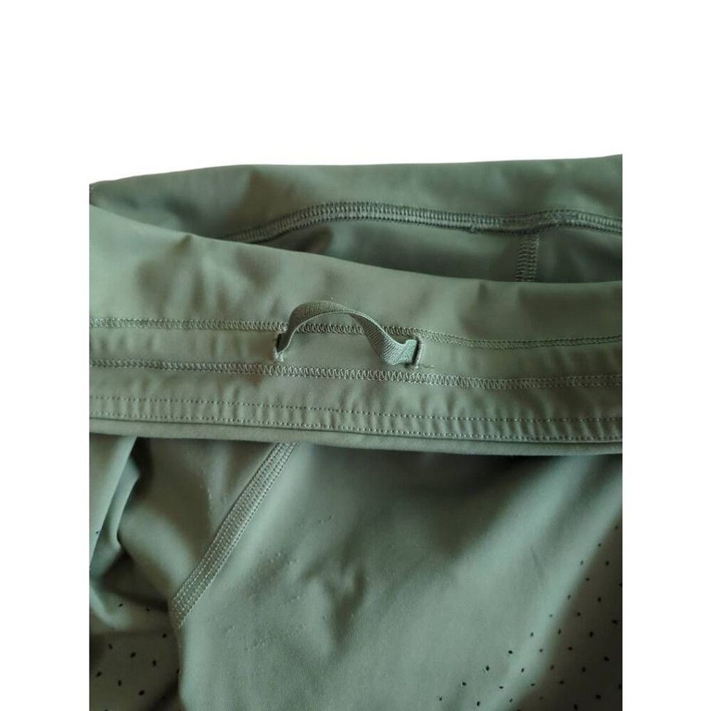 Lululemon Lululemon Size 10 Uncovered Strength HighRise Crop Legging Size 32" / US 10 / IT 46 - 6 Thumbnail