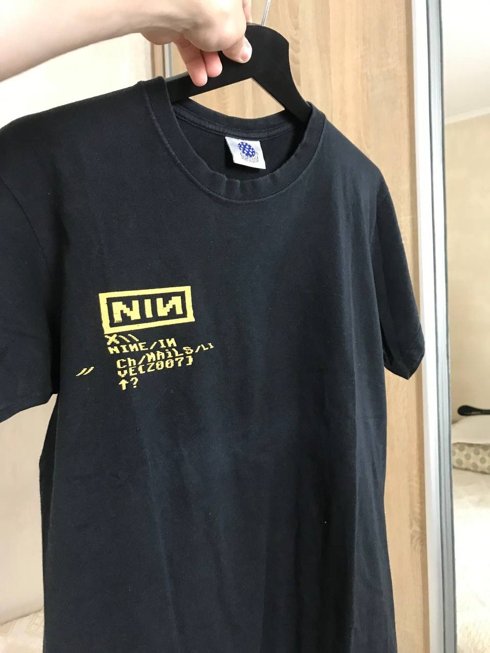 Band Tees × Vintage 🔥 2007 NINE INCH NAILS Rare Tour T Shirt Australia Japan Size US S / EU 44-46 / 1 - 9 Thumbnail