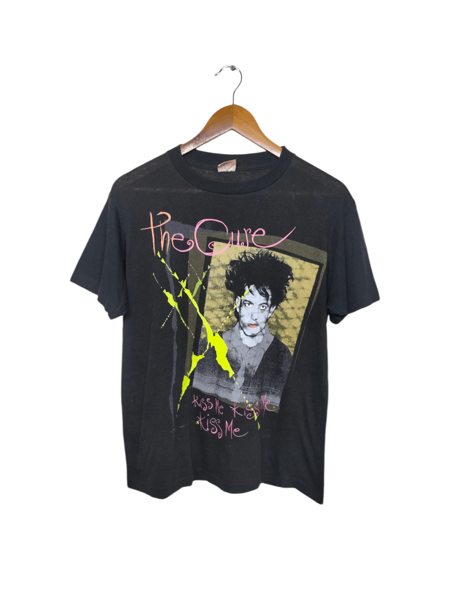 Band Tees Vintage the cure ©1987 kiss me tour paperthin shirt Size US M / EU 48-50 / 2 - 1 Thumbnail