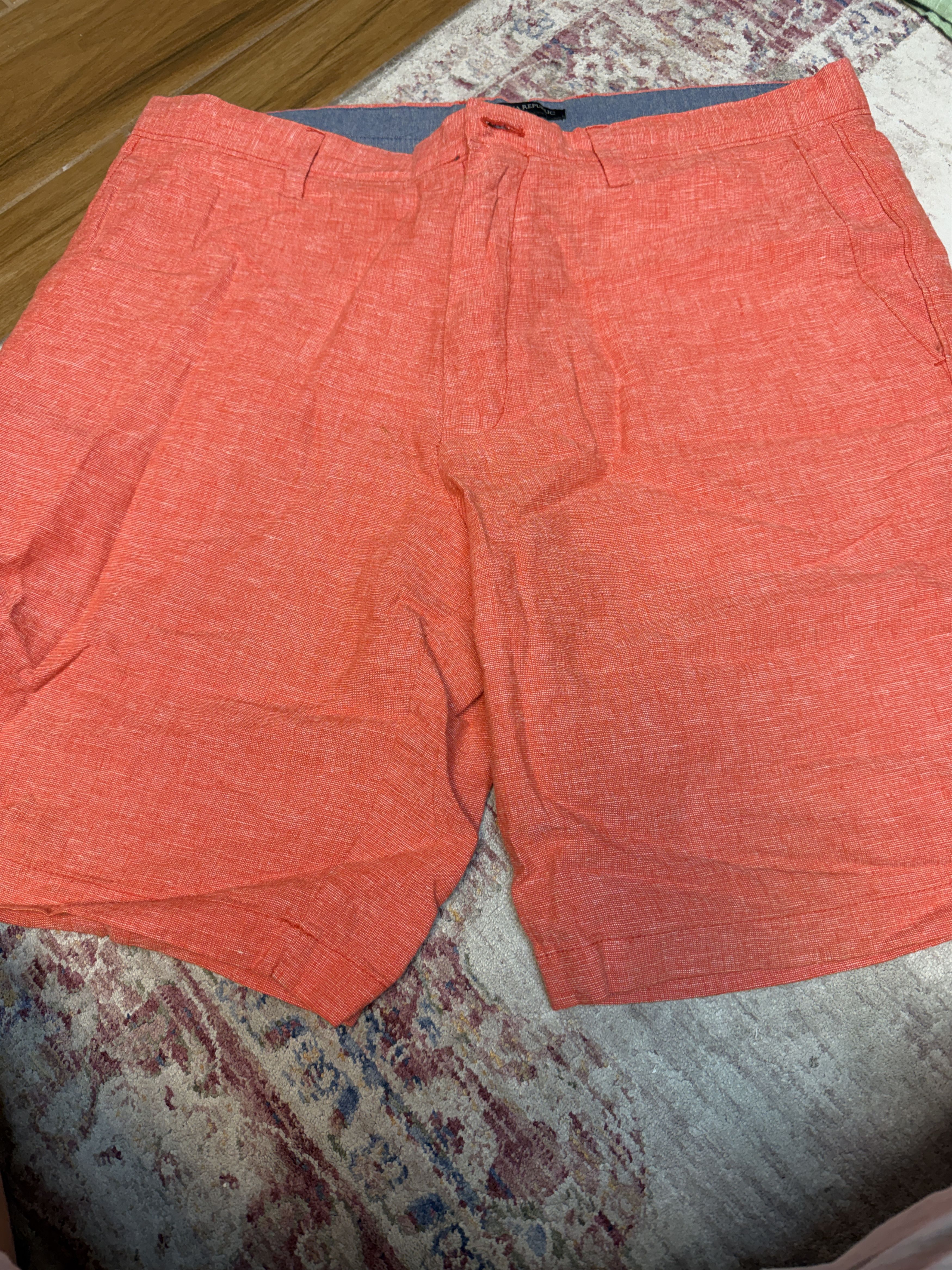 Banana Republic Banana Republic Men's Tangy Orange Shorts Size 36 Size US 36 / EU 52 - 1 Thumbnail