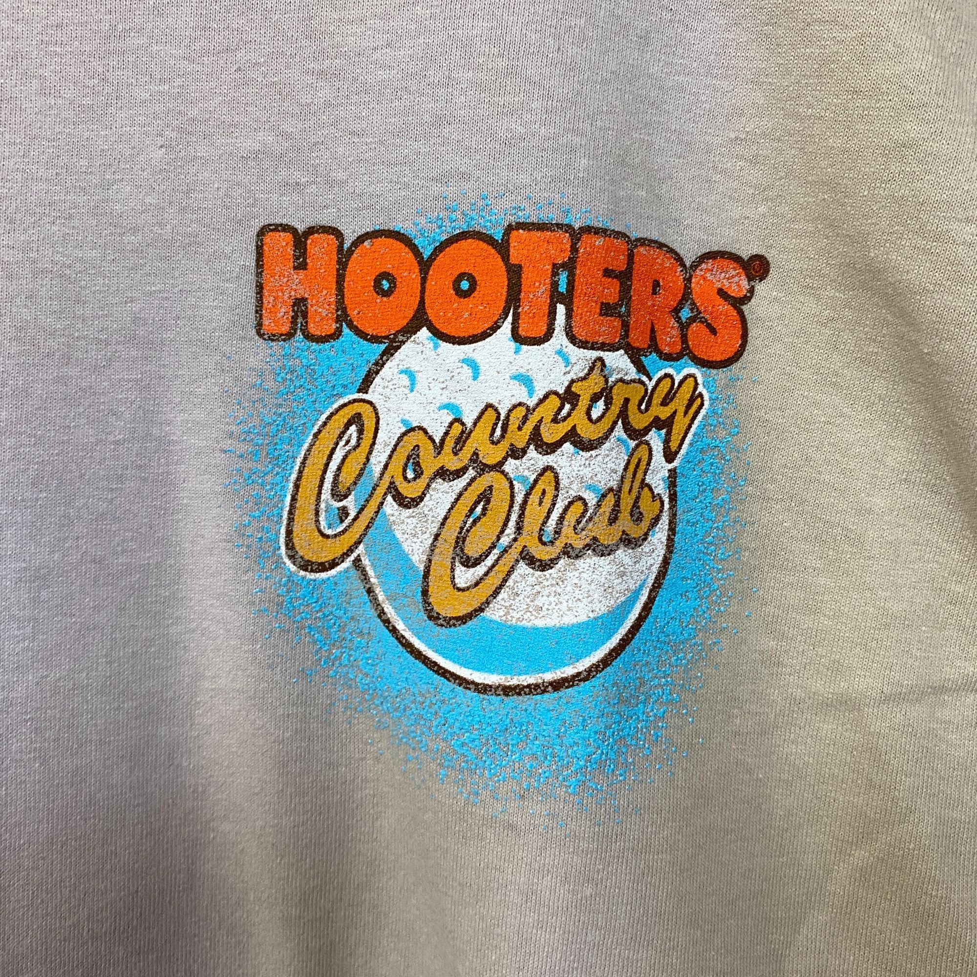 Ripple Junction Hooters Country Club Delightfully Tacky Since 83 T-Shirt Lar Size US L / EU 52-54 / 3 - 3 Thumbnail